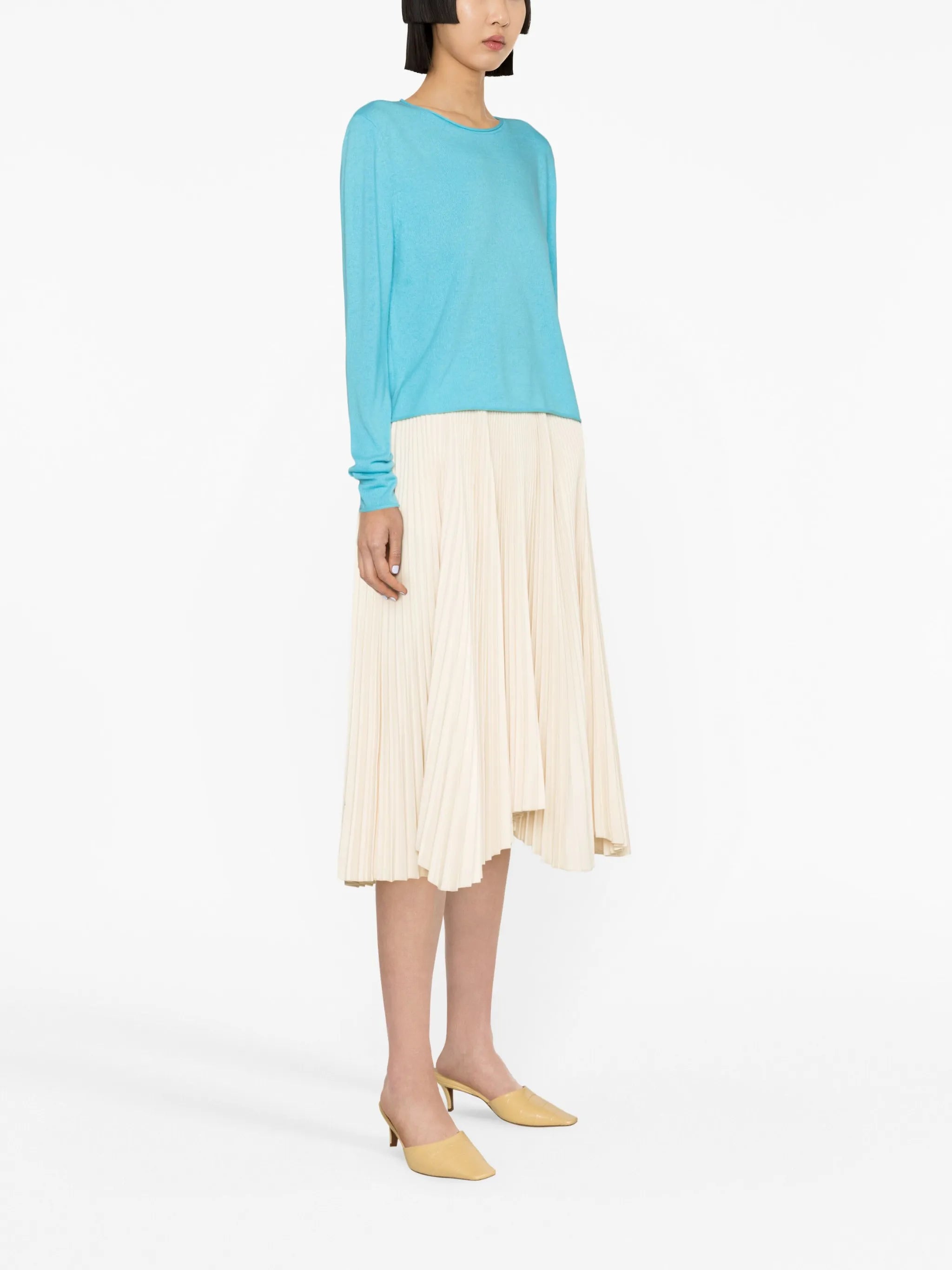 fine-knit cashmere jumper