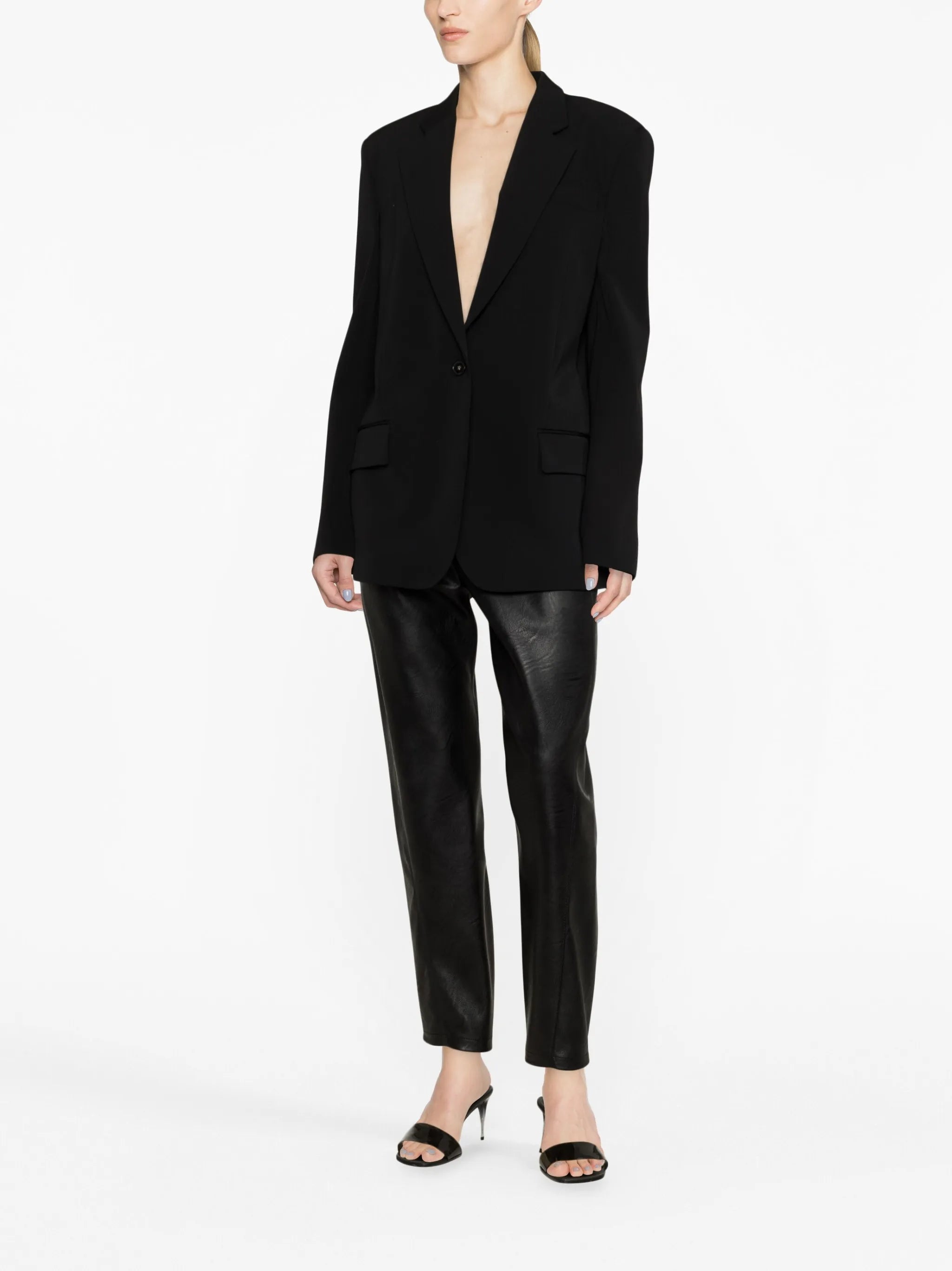 single-breasted blazer