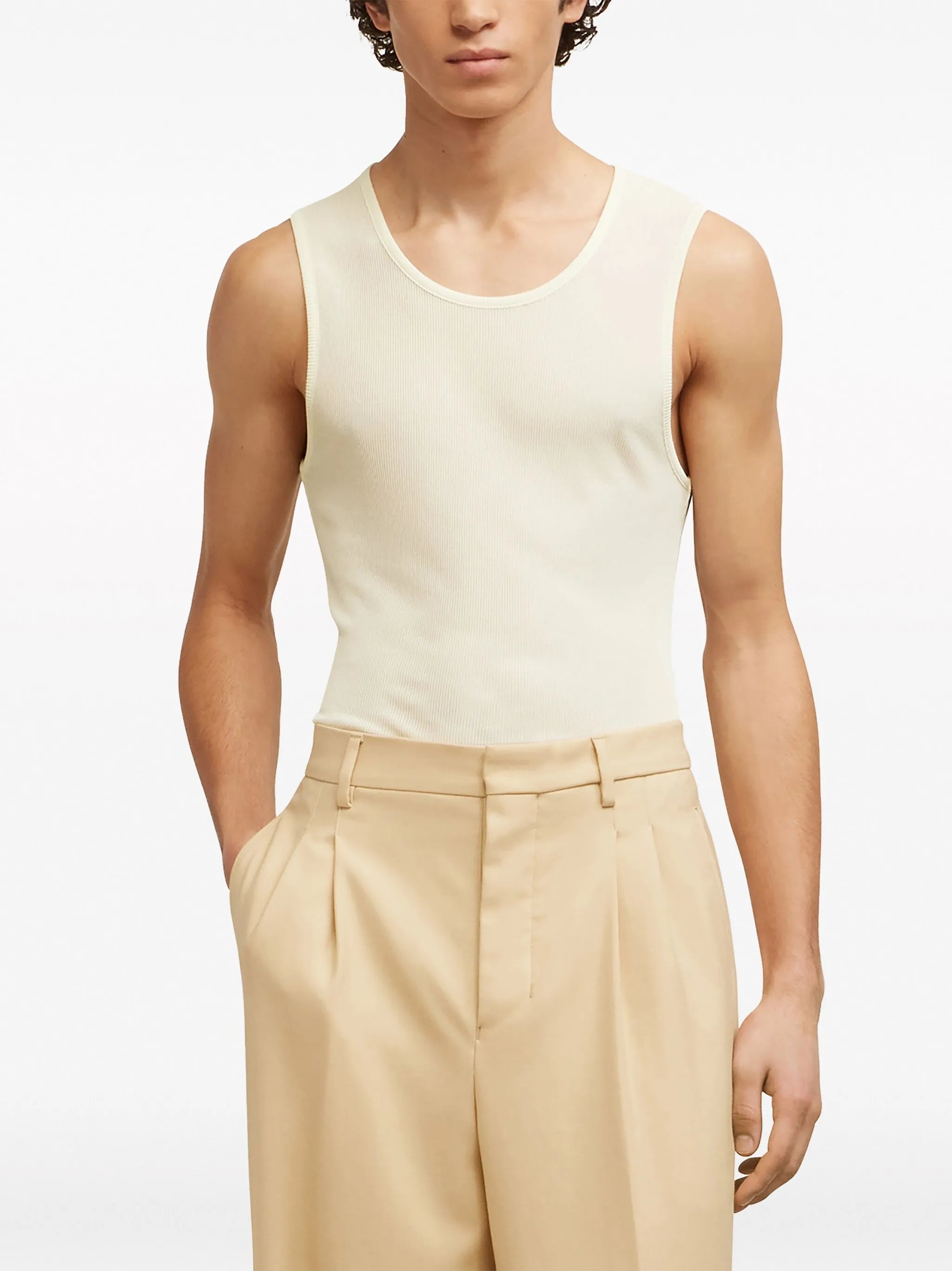round-neck ribbed-trim tank top