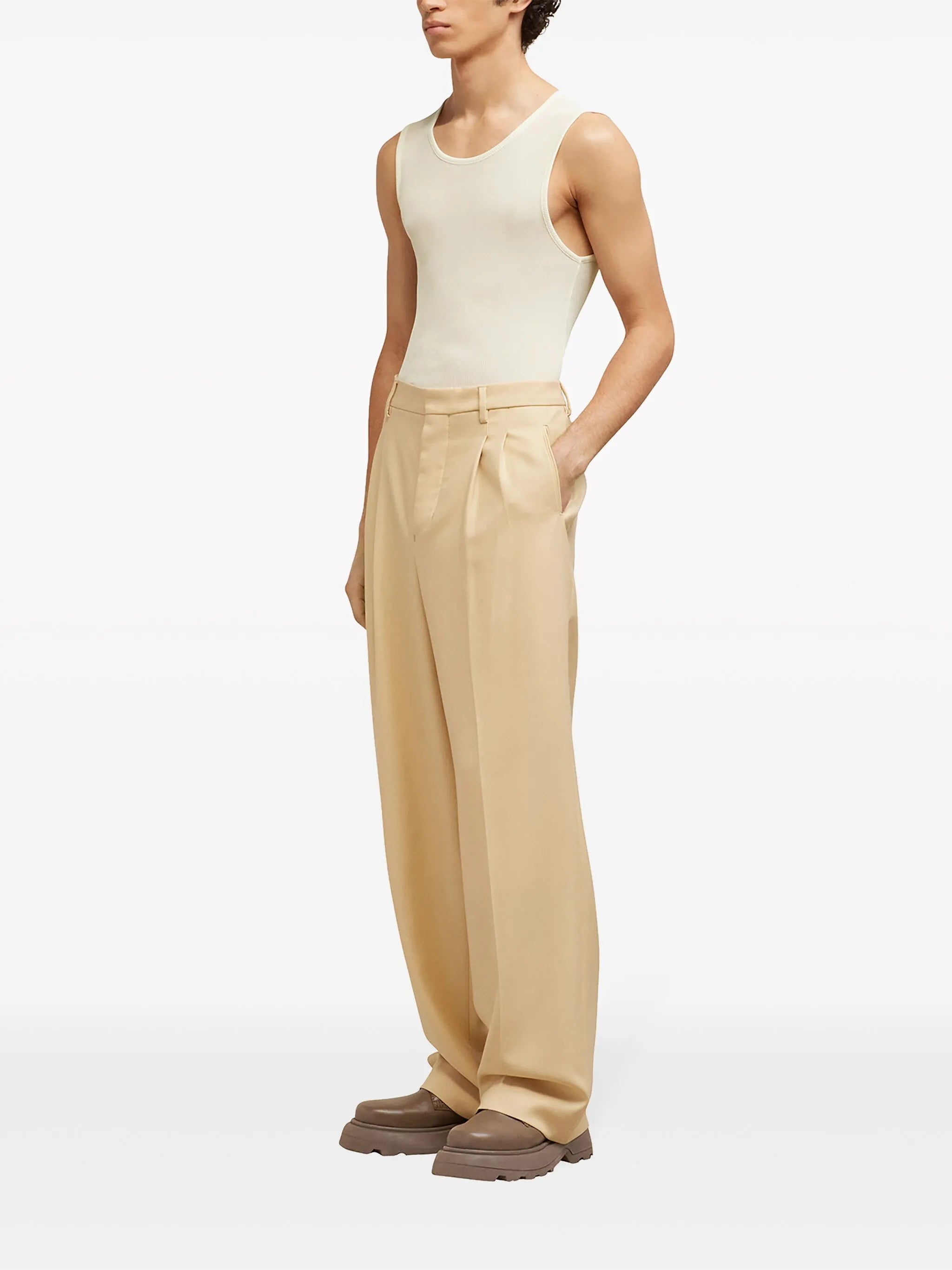 round-neck ribbed-trim tank top