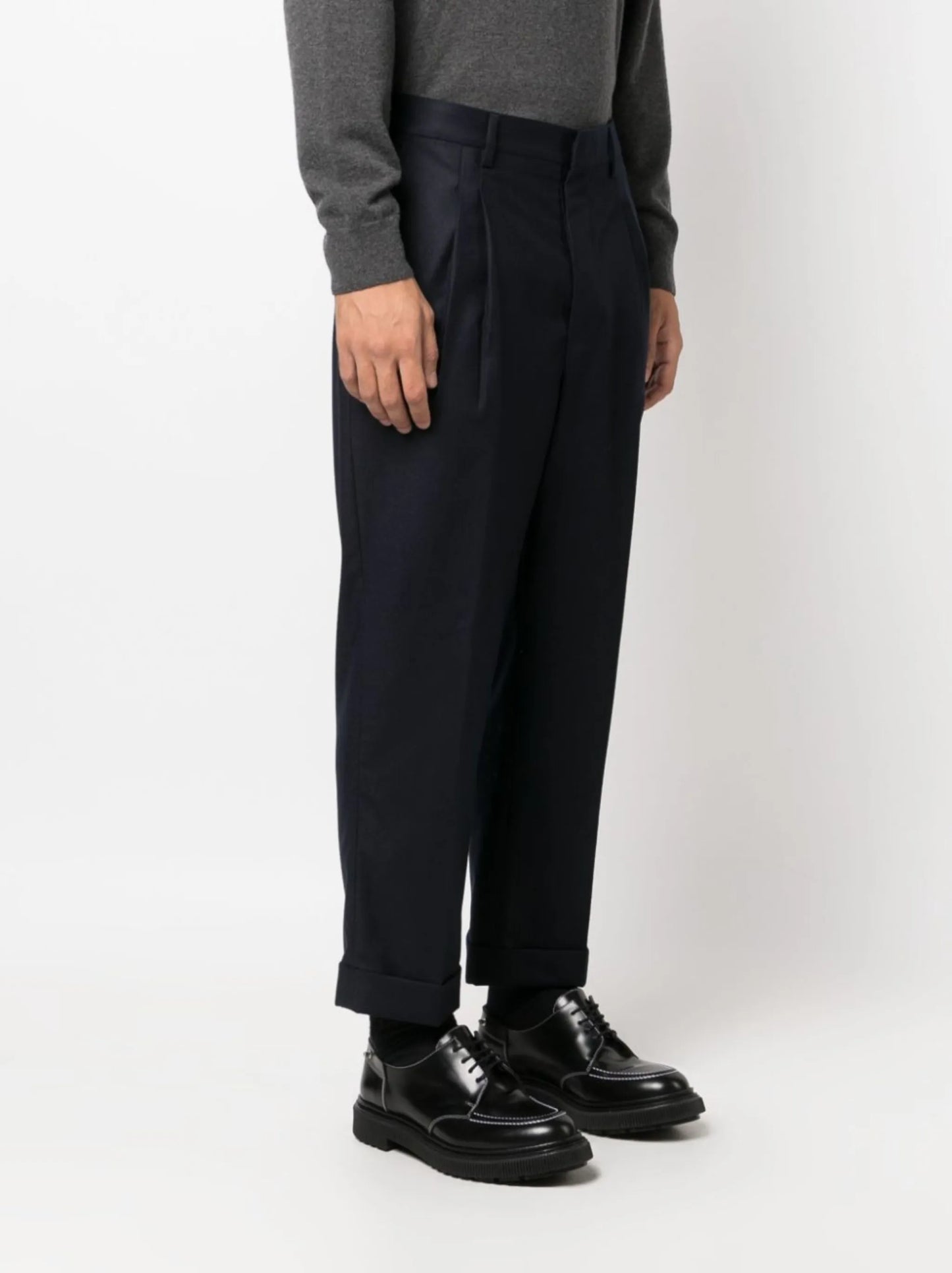 pleated tapered trousers