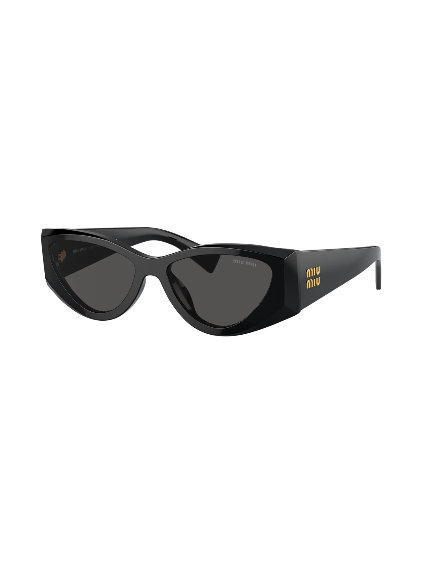 cat-eye frame tinted-lenses sunglasses