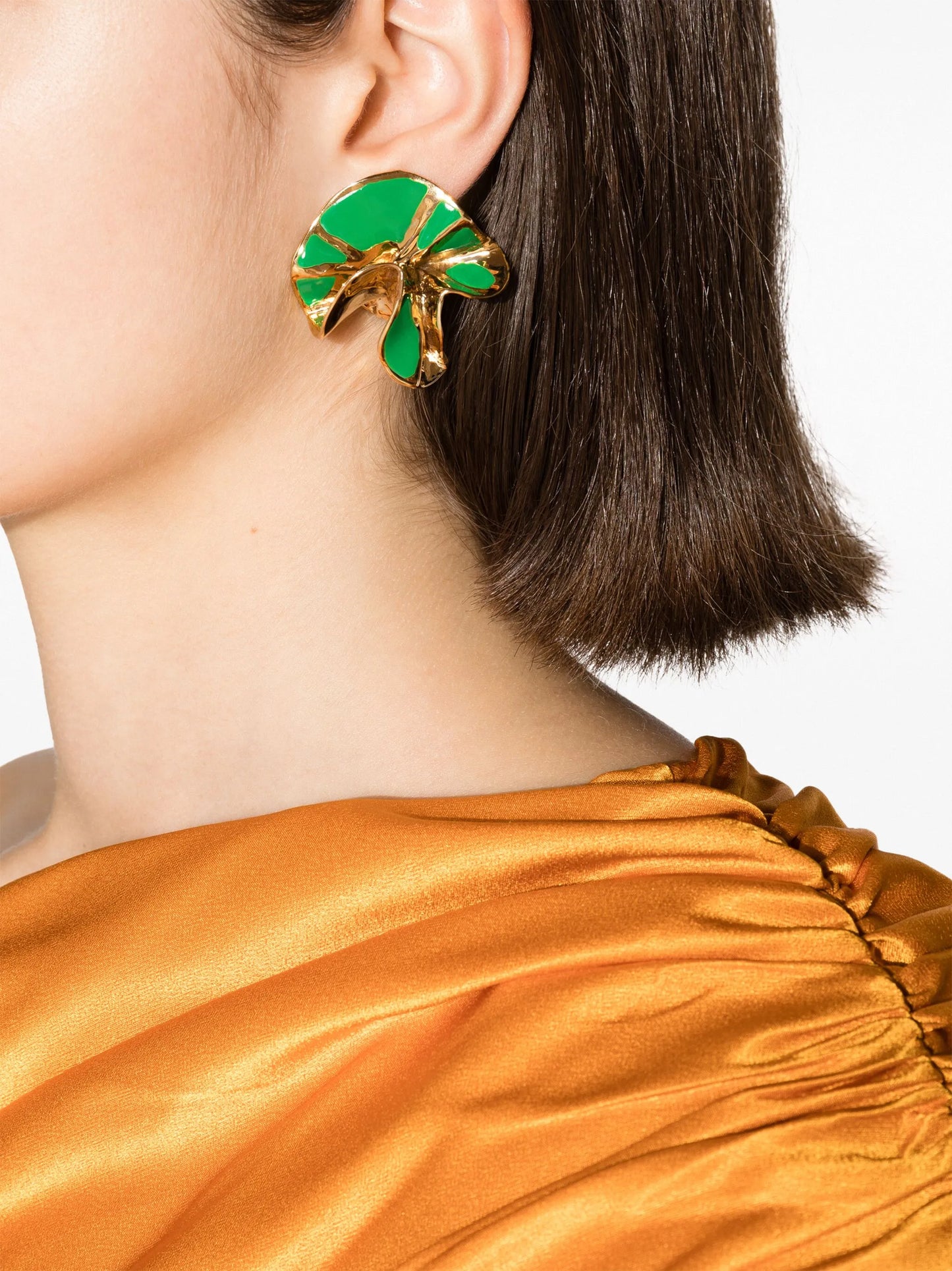 Delphin flower earrings