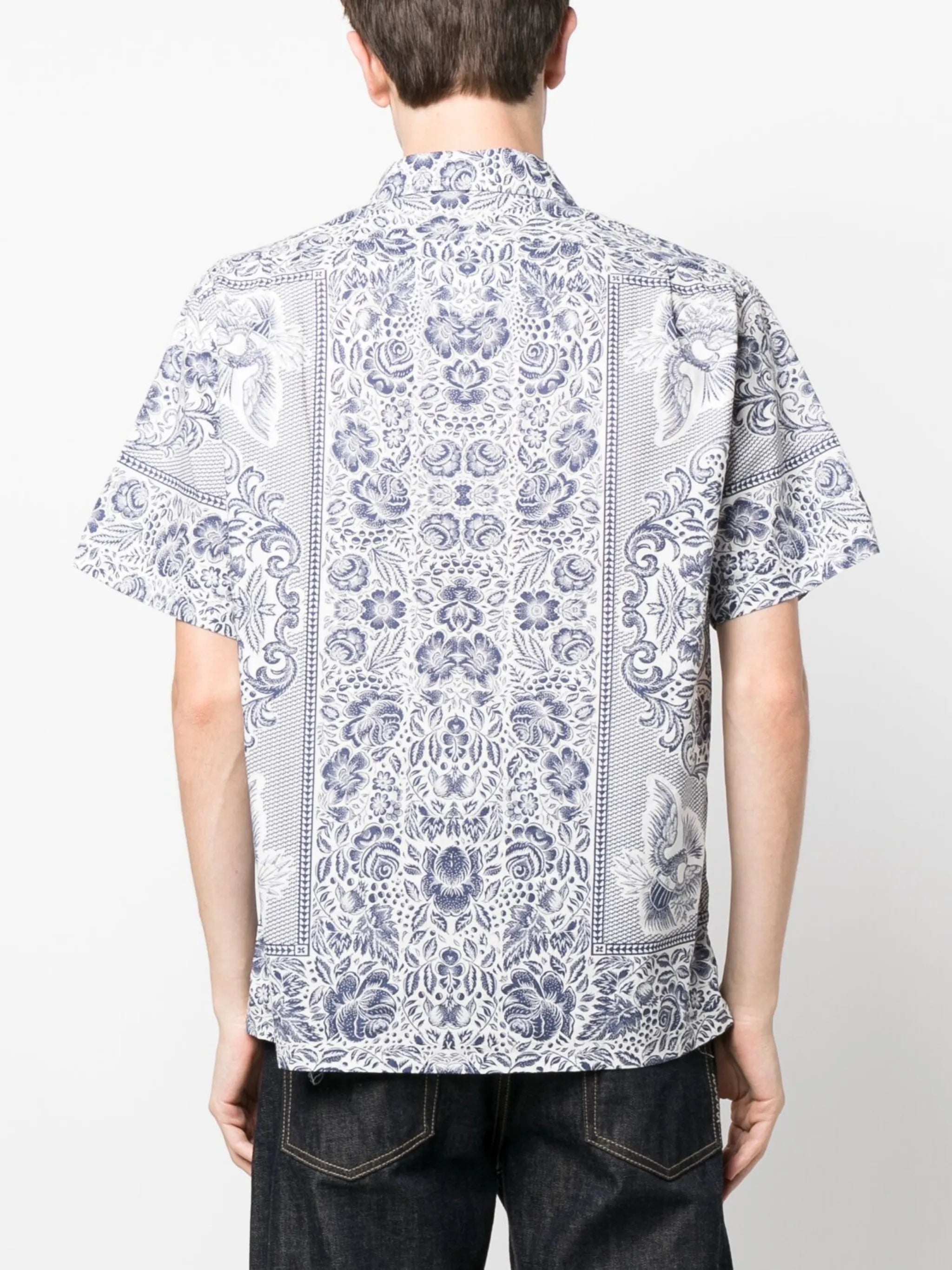 floral-print short-sleeve shirt