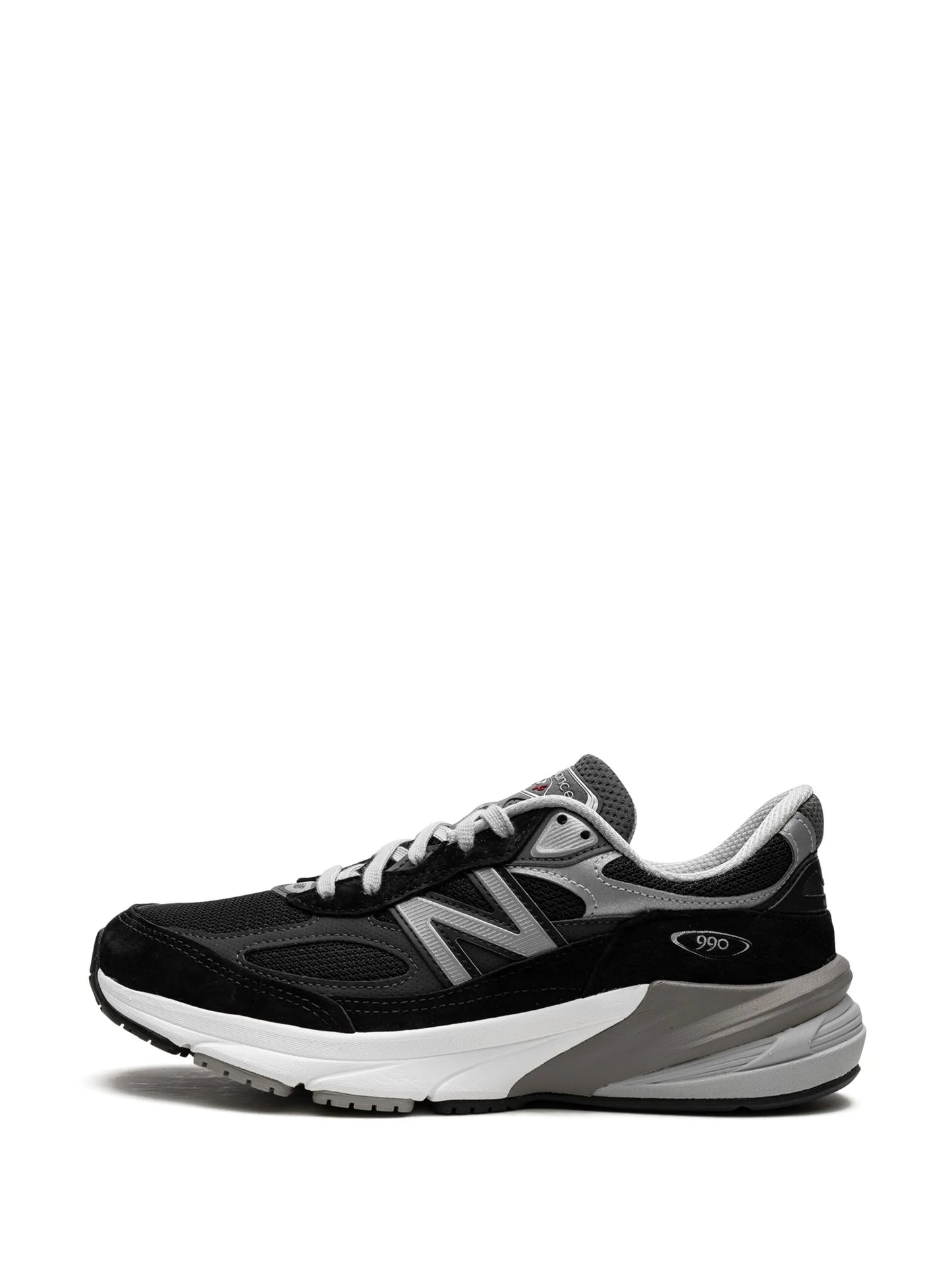 990v6 lace-up sneakers