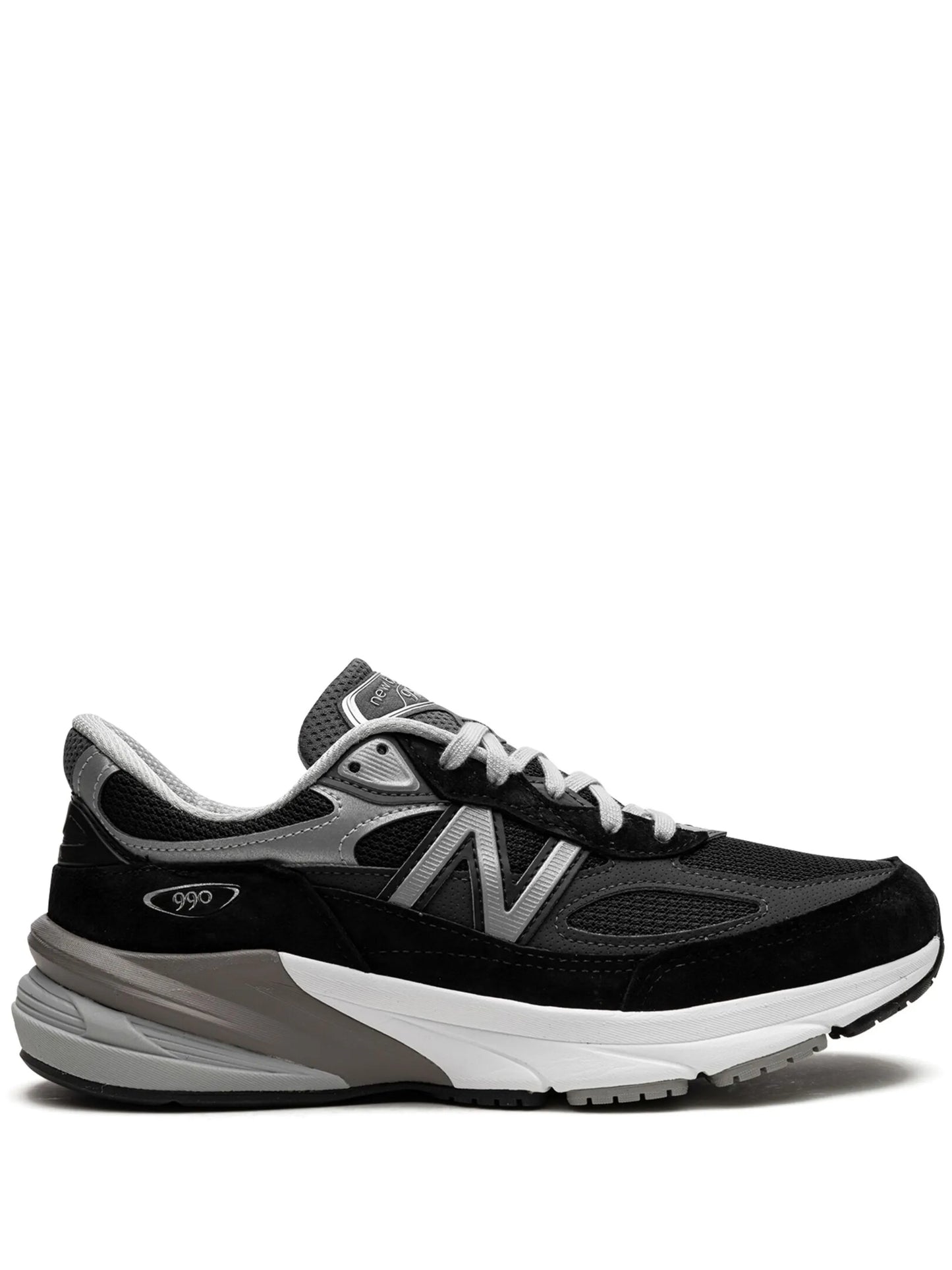 990v6 lace-up sneakers