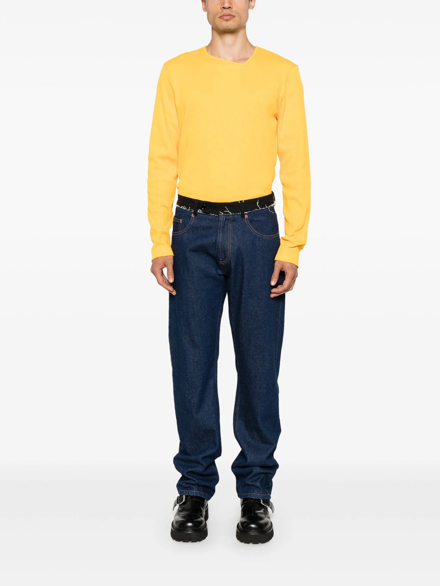 asymmetric-neck cotton T-shirt