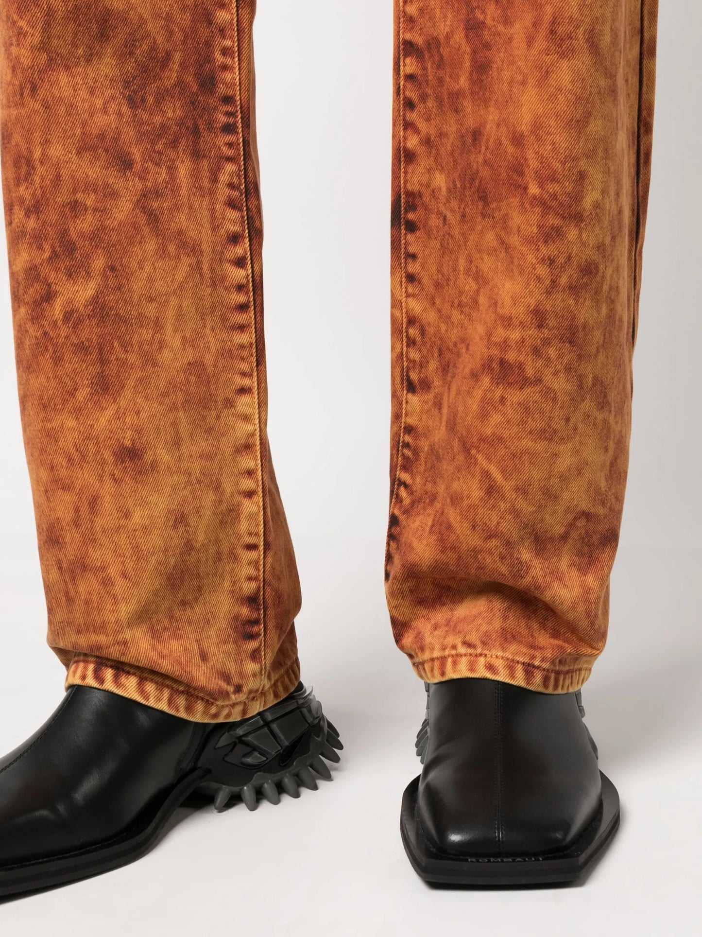 dyed stonewashed straight-leg jeans