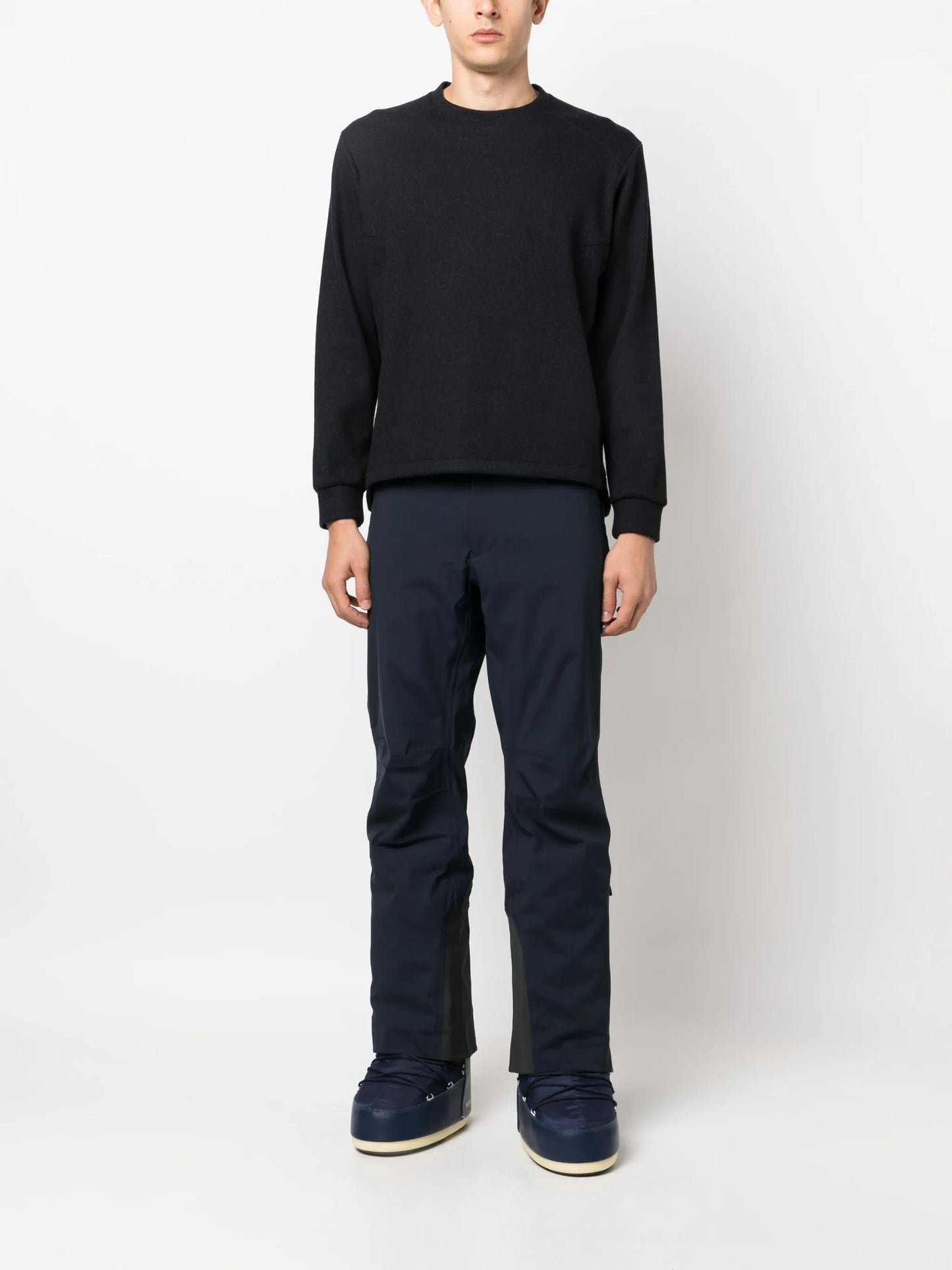 crew-neck cashmere-blend sweatshirt