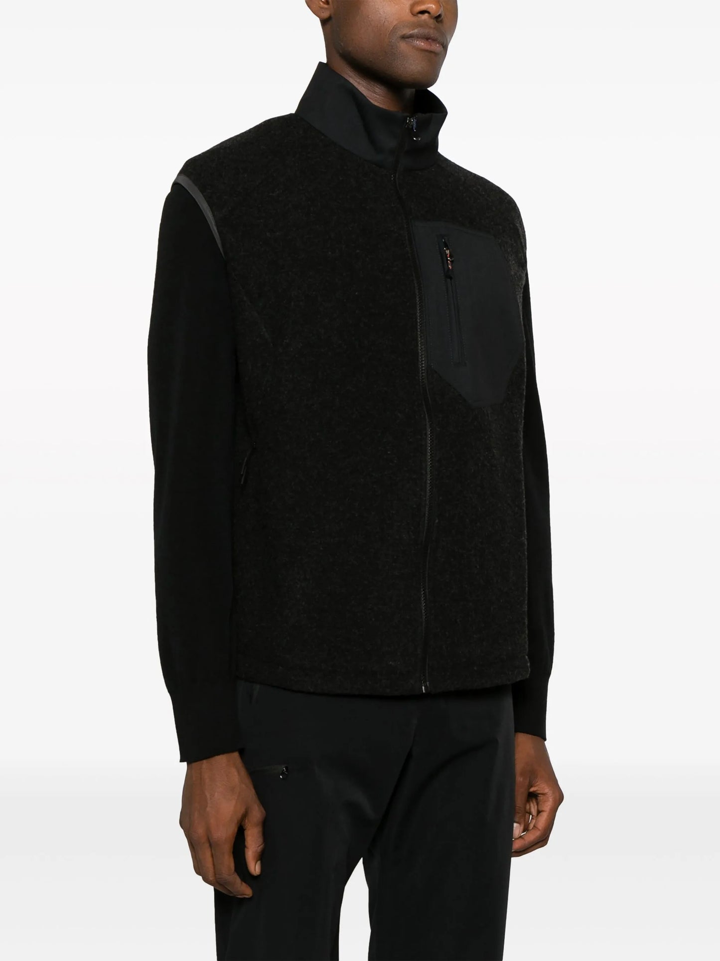 Explorer panelled fleece vest