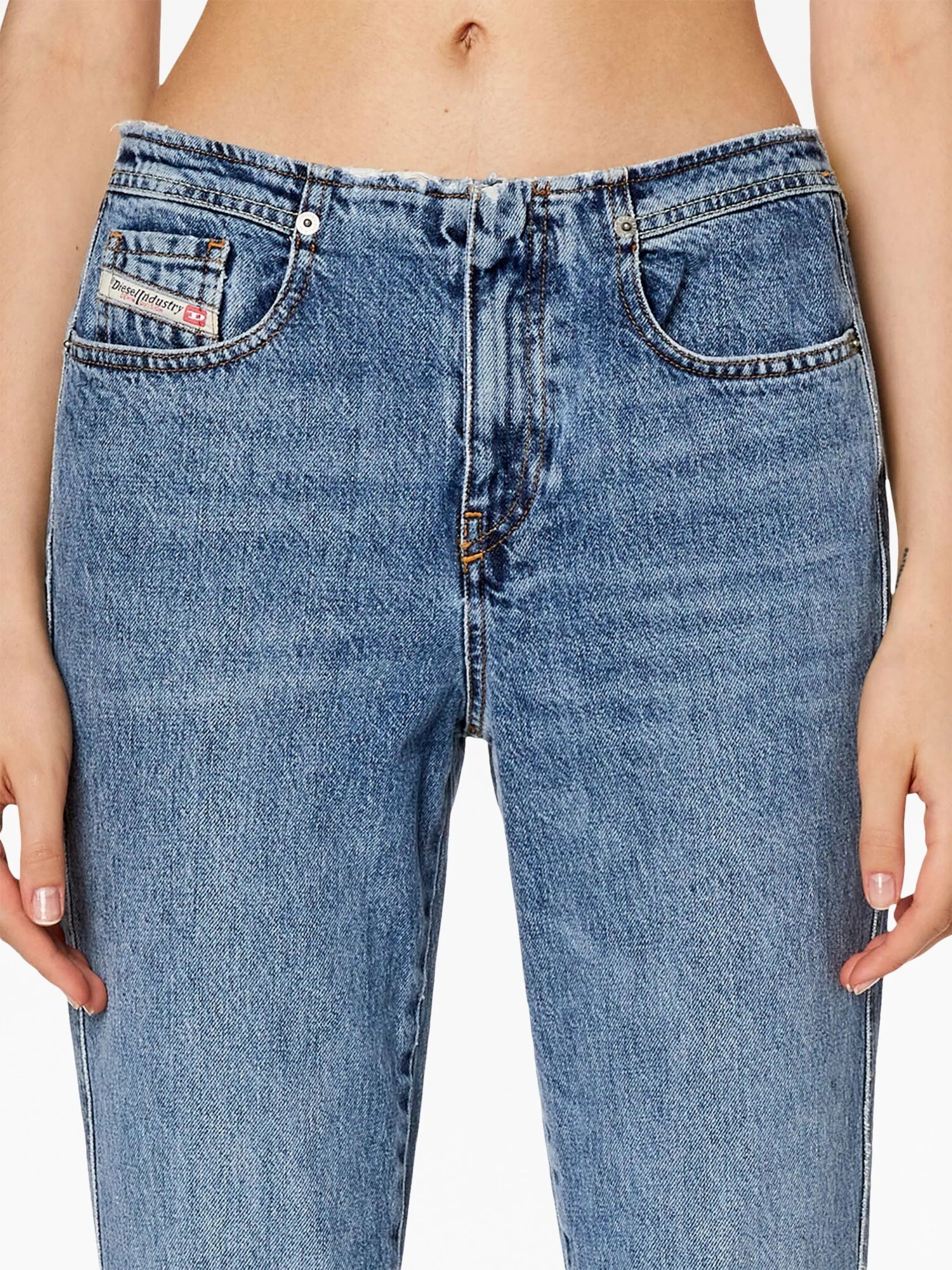 2003 D-Escription 09G93 bootcut jeans