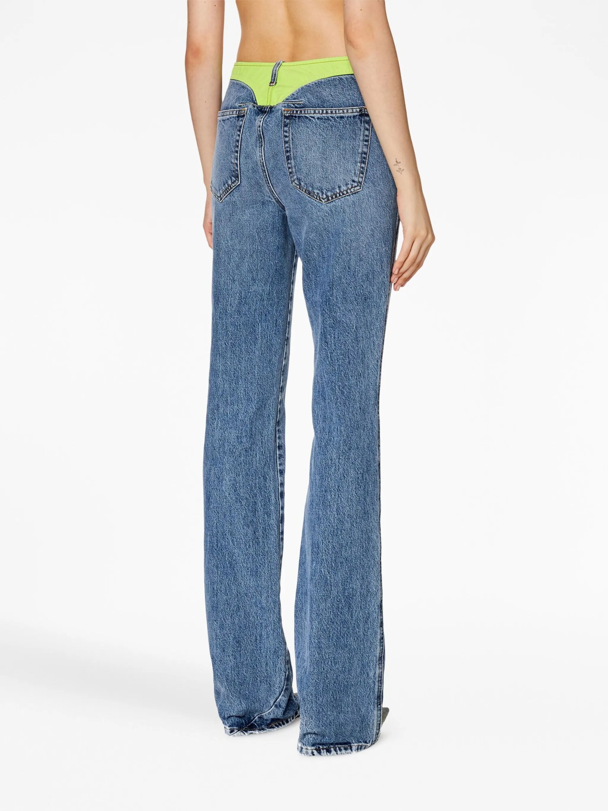 2003 D-Escription 09G93 bootcut jeans