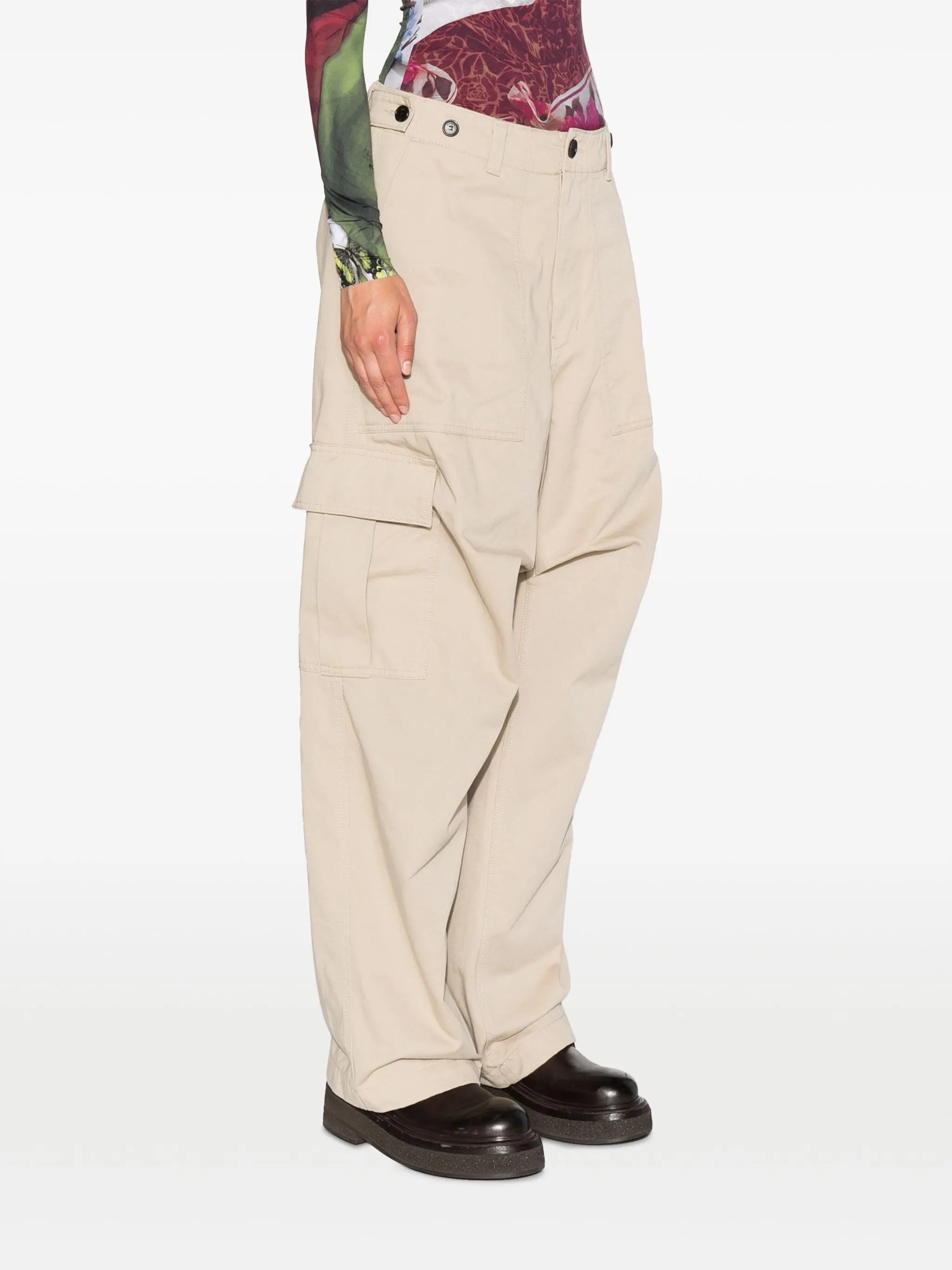 drop-crotch cargo trousers