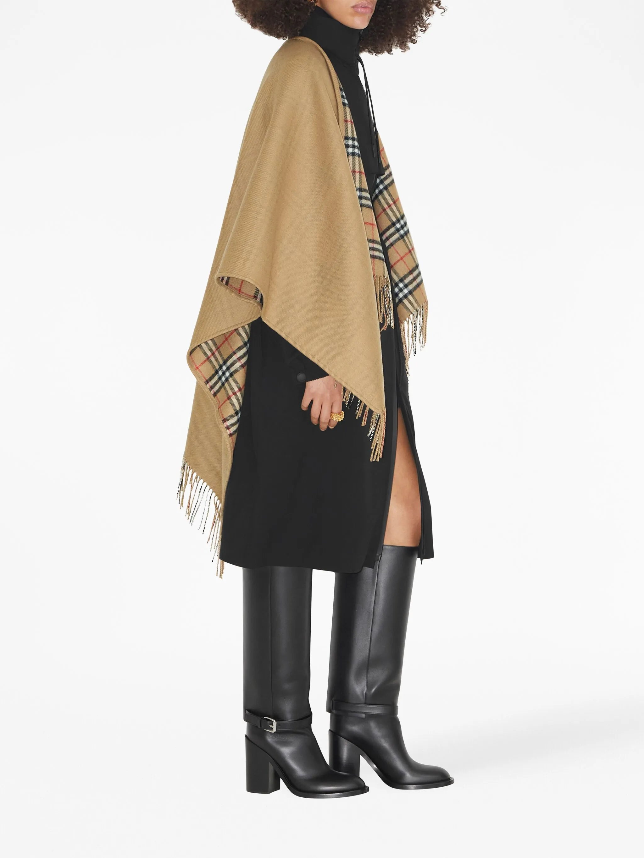 Check-pattern reversible wool cape