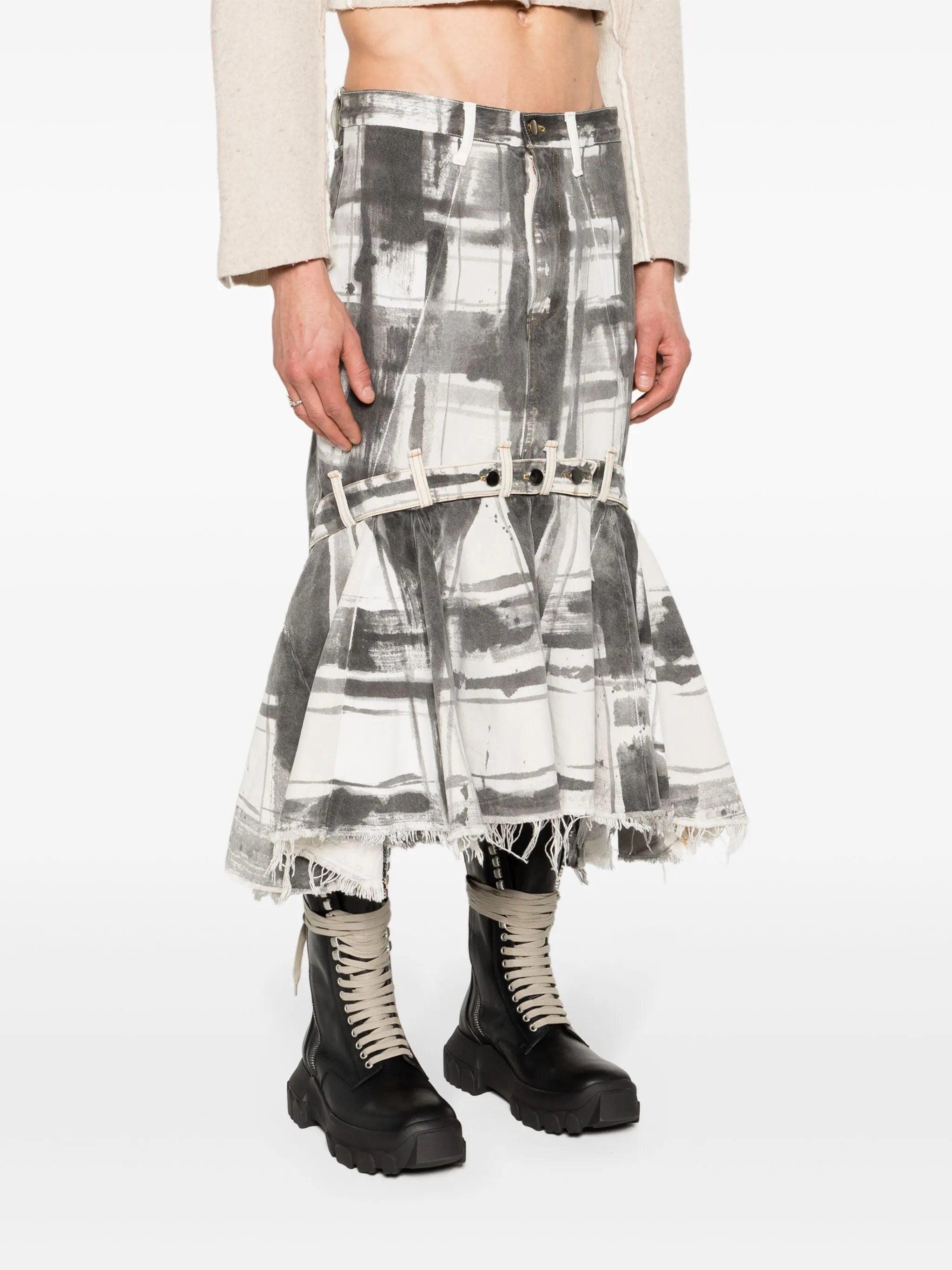 graphic-print denim skirt