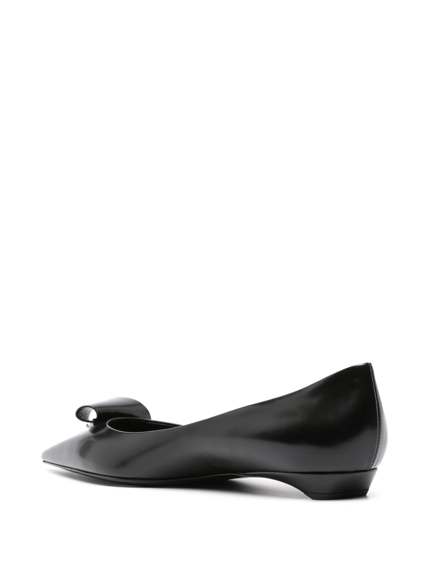 flower-appliqué leather ballerina shoes
