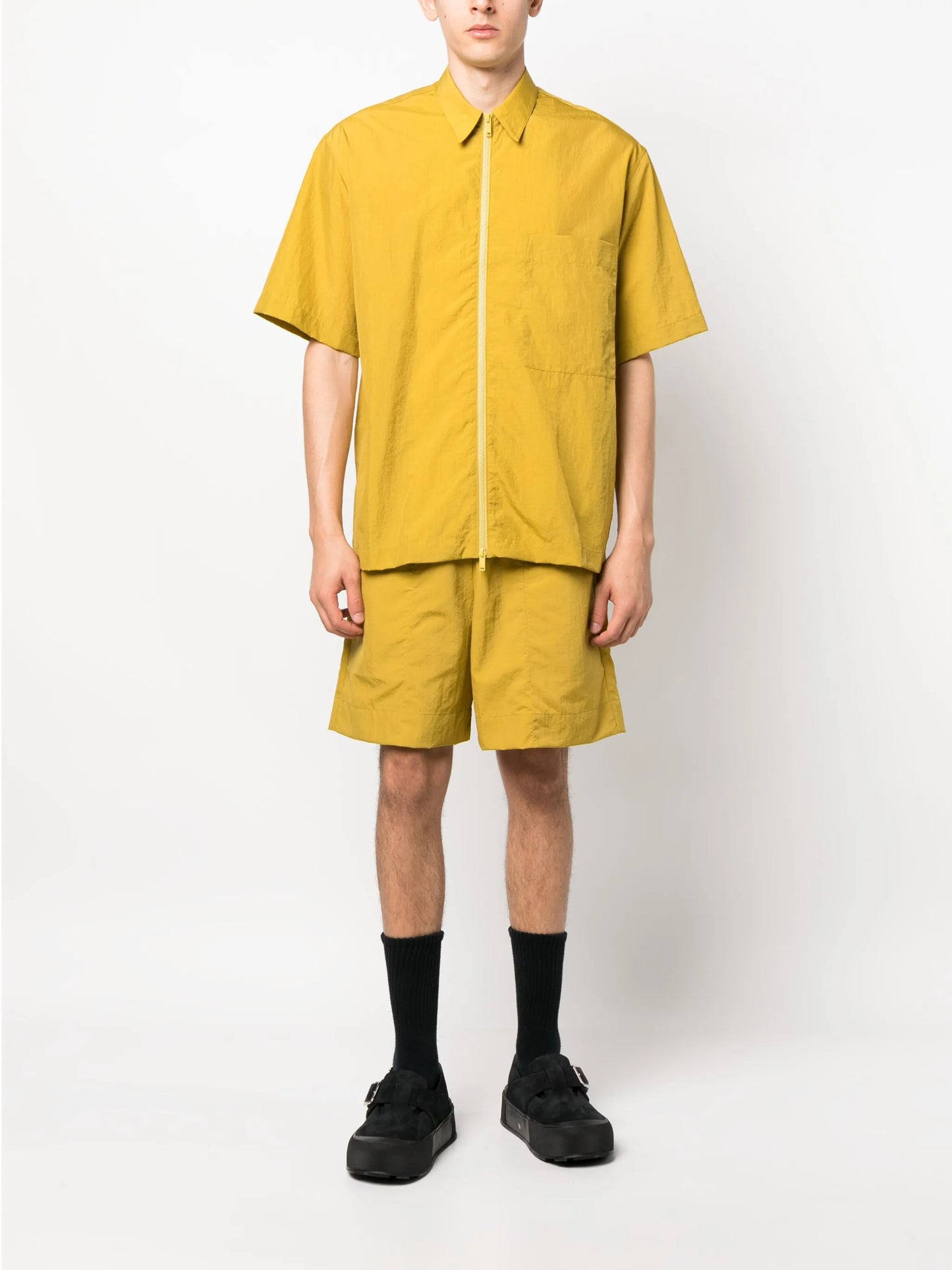 elasticated-waist track shorts