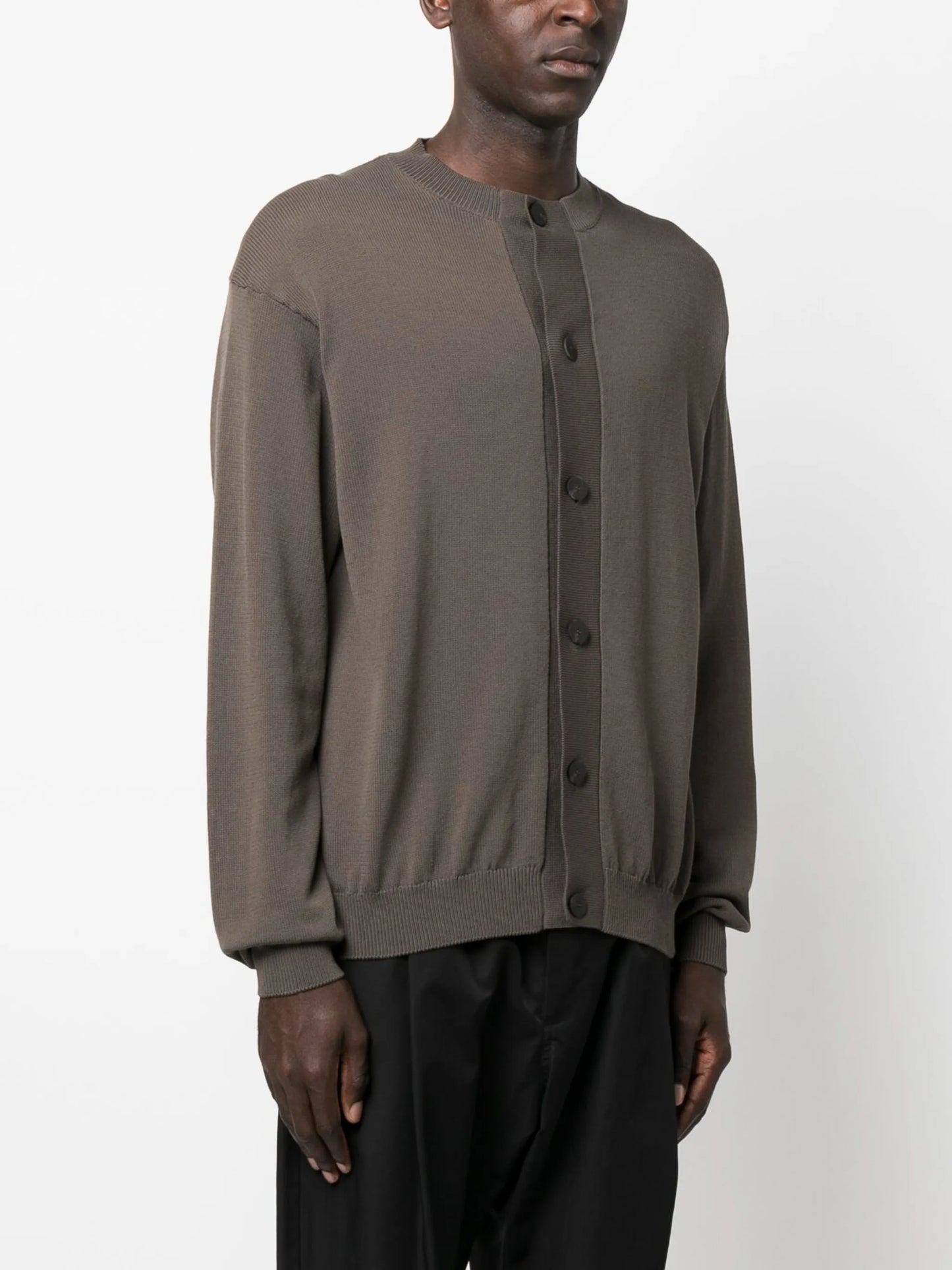 fine-knit buttoned cardigan