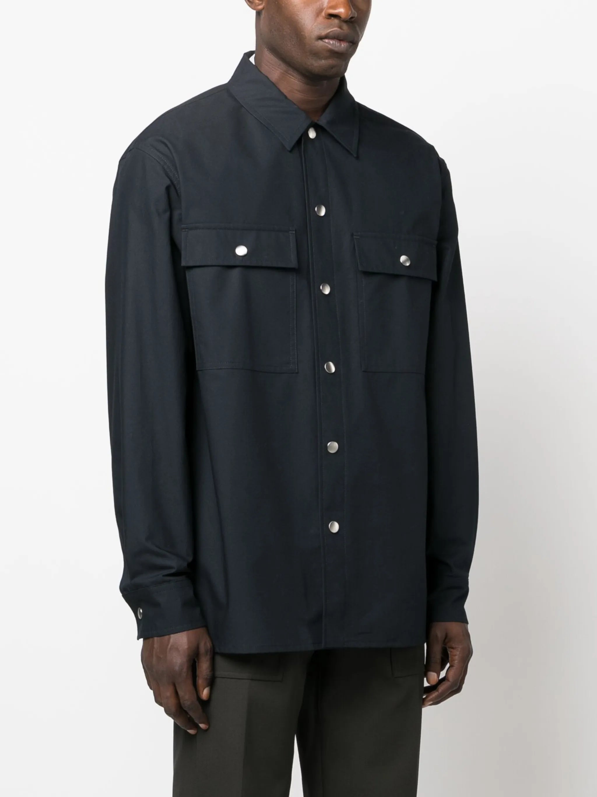 classic-collar cotton shirt