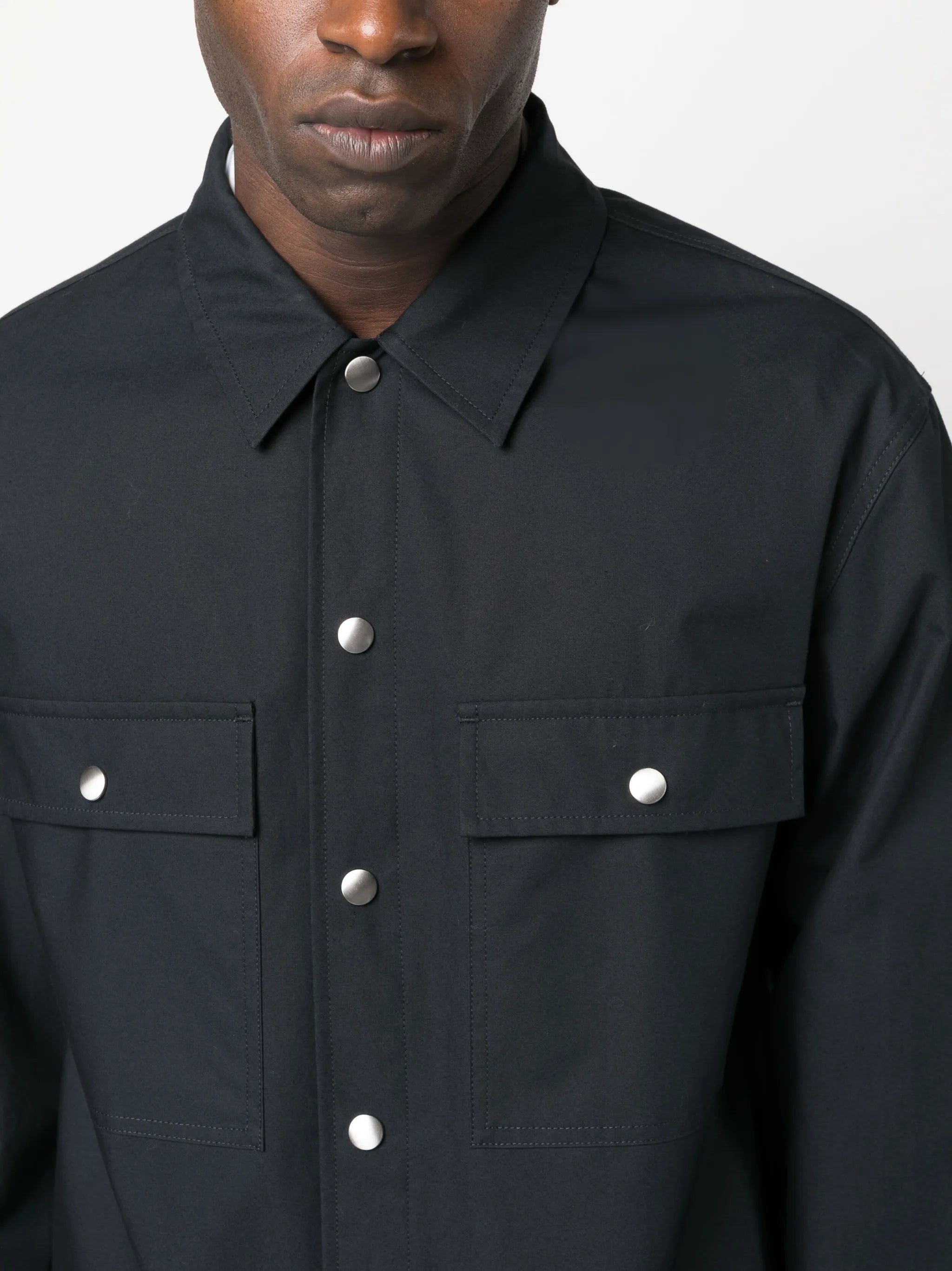 classic-collar cotton shirt