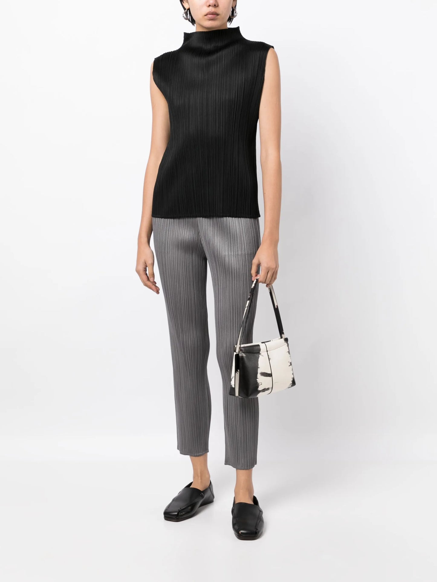 plissé cropped trousers