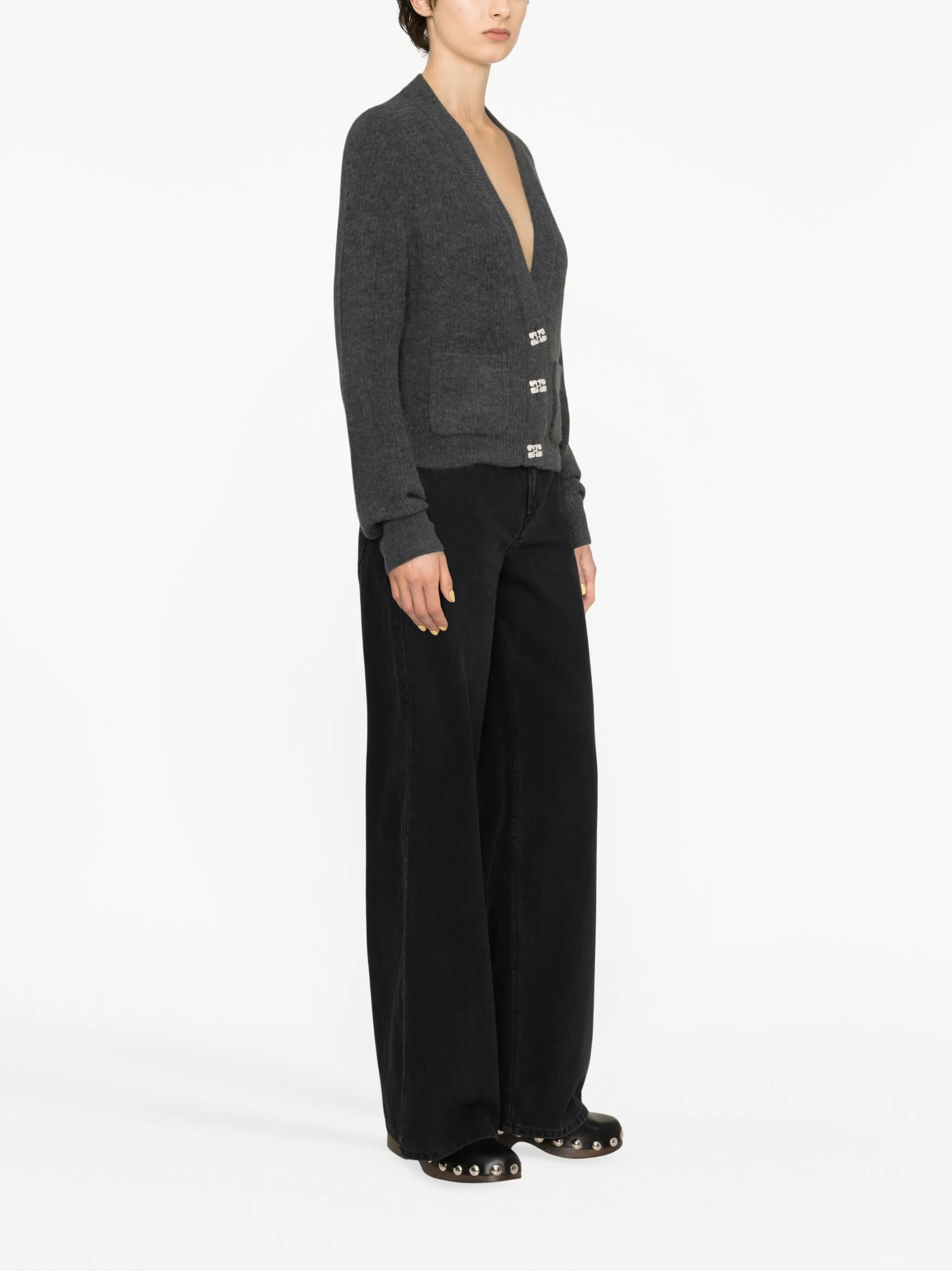 Butterfly-button cardigan