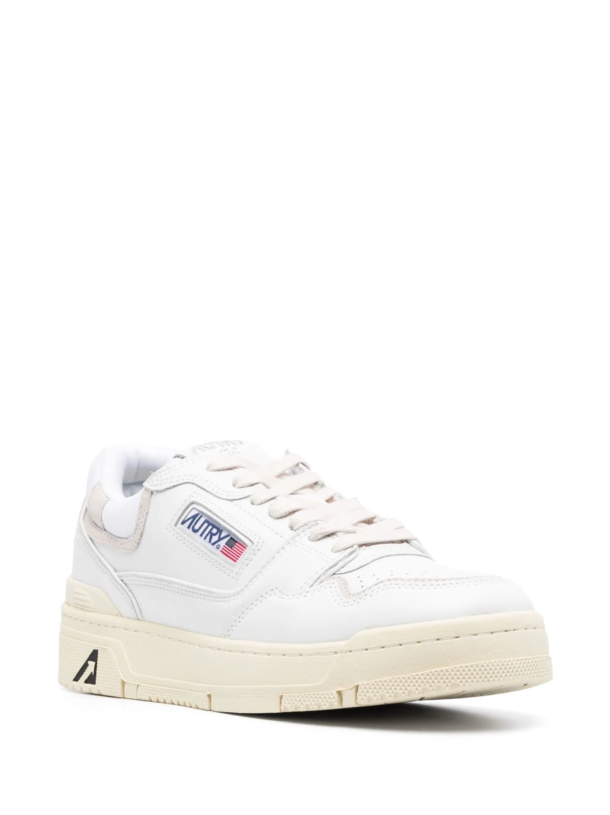 Medalist low-top sneakers