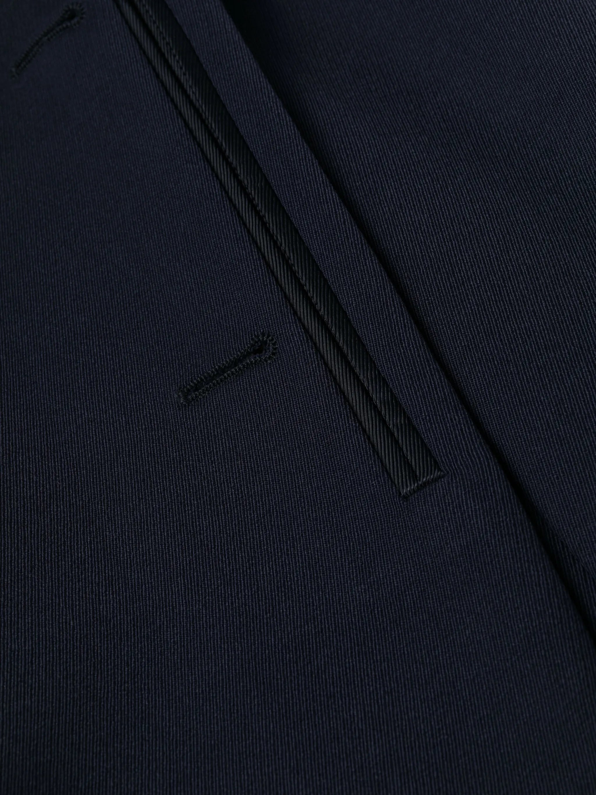 single-breasted coat