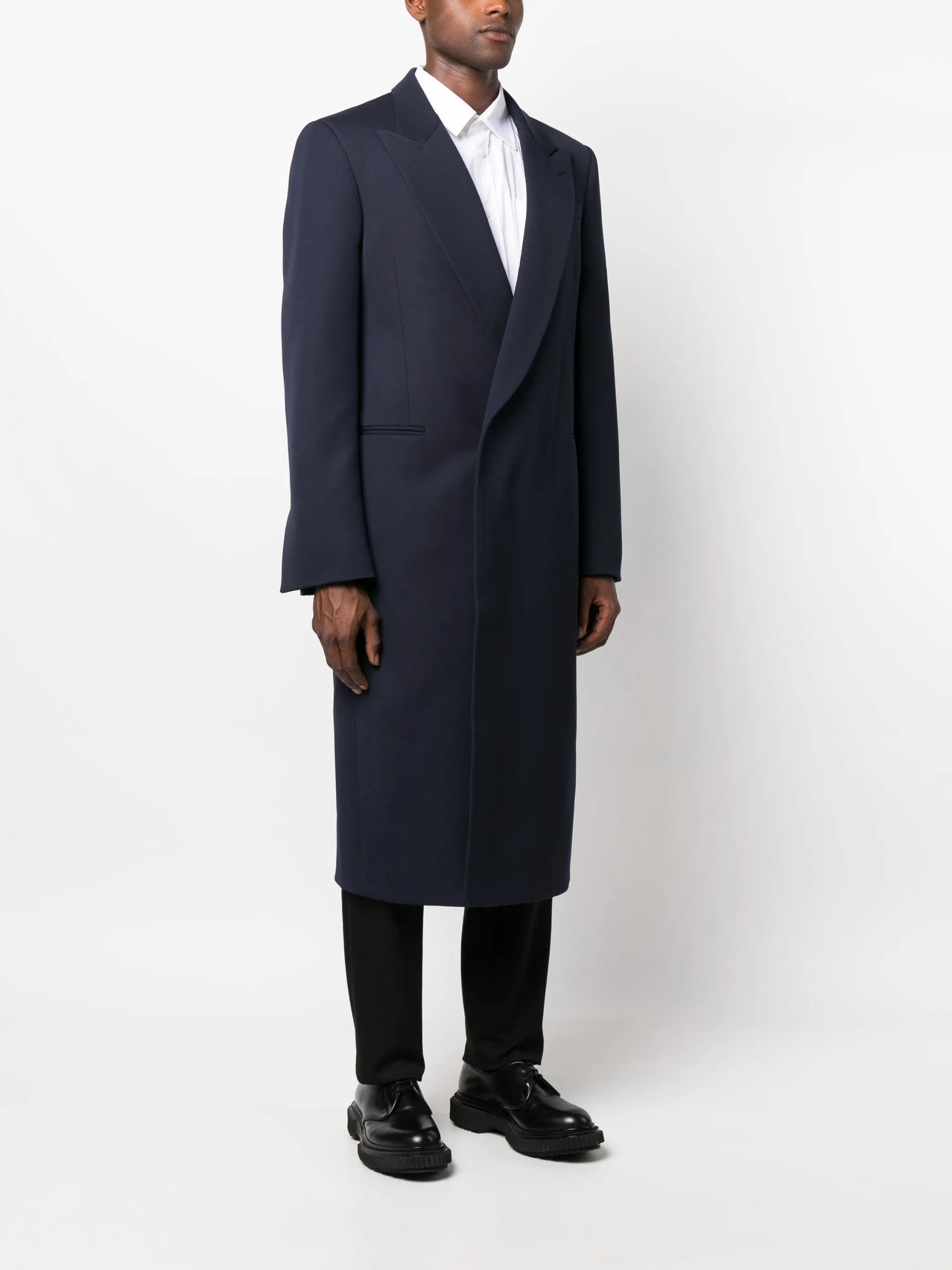 single-breasted coat