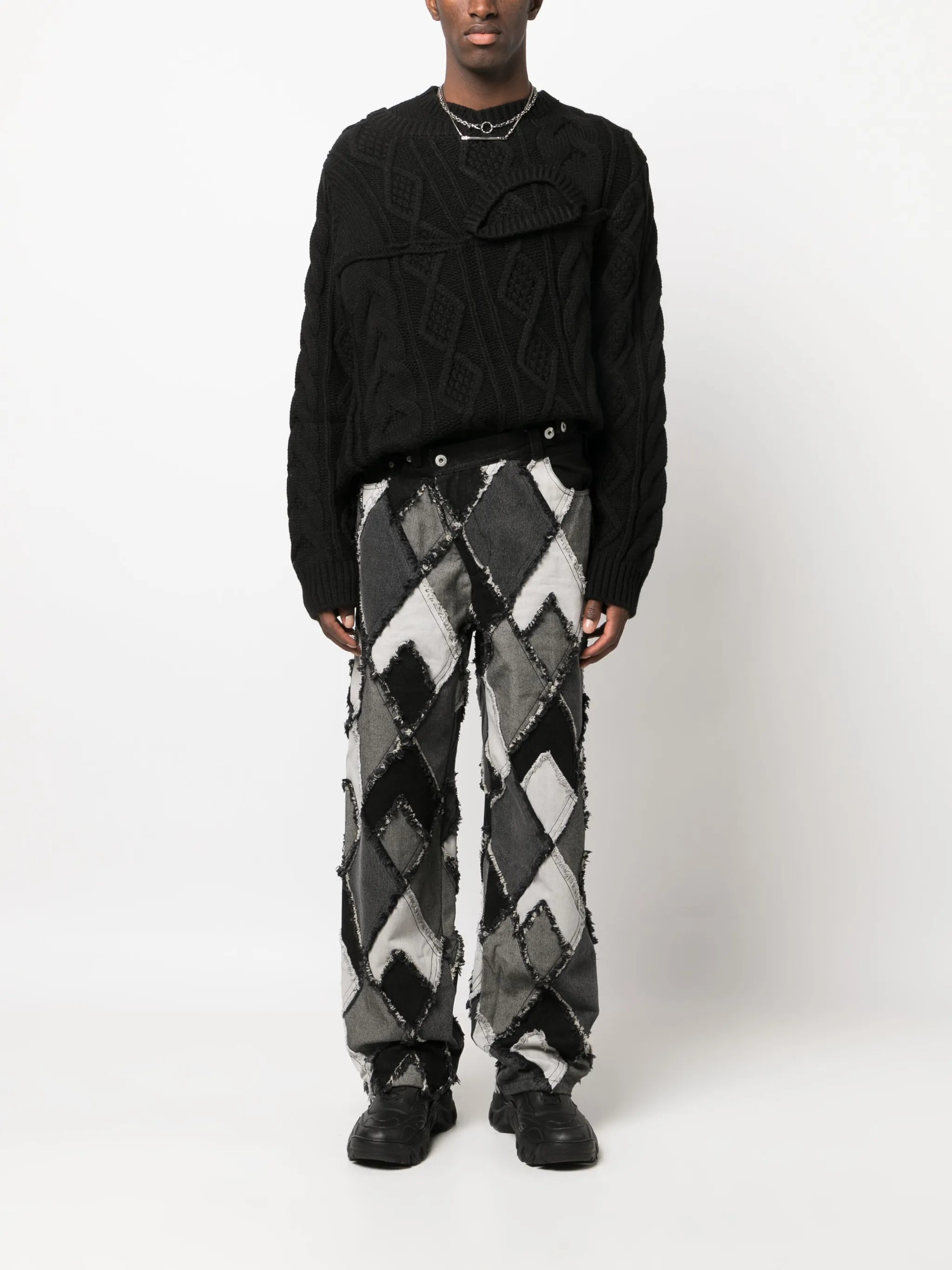 Double-collar cable-knit jumper