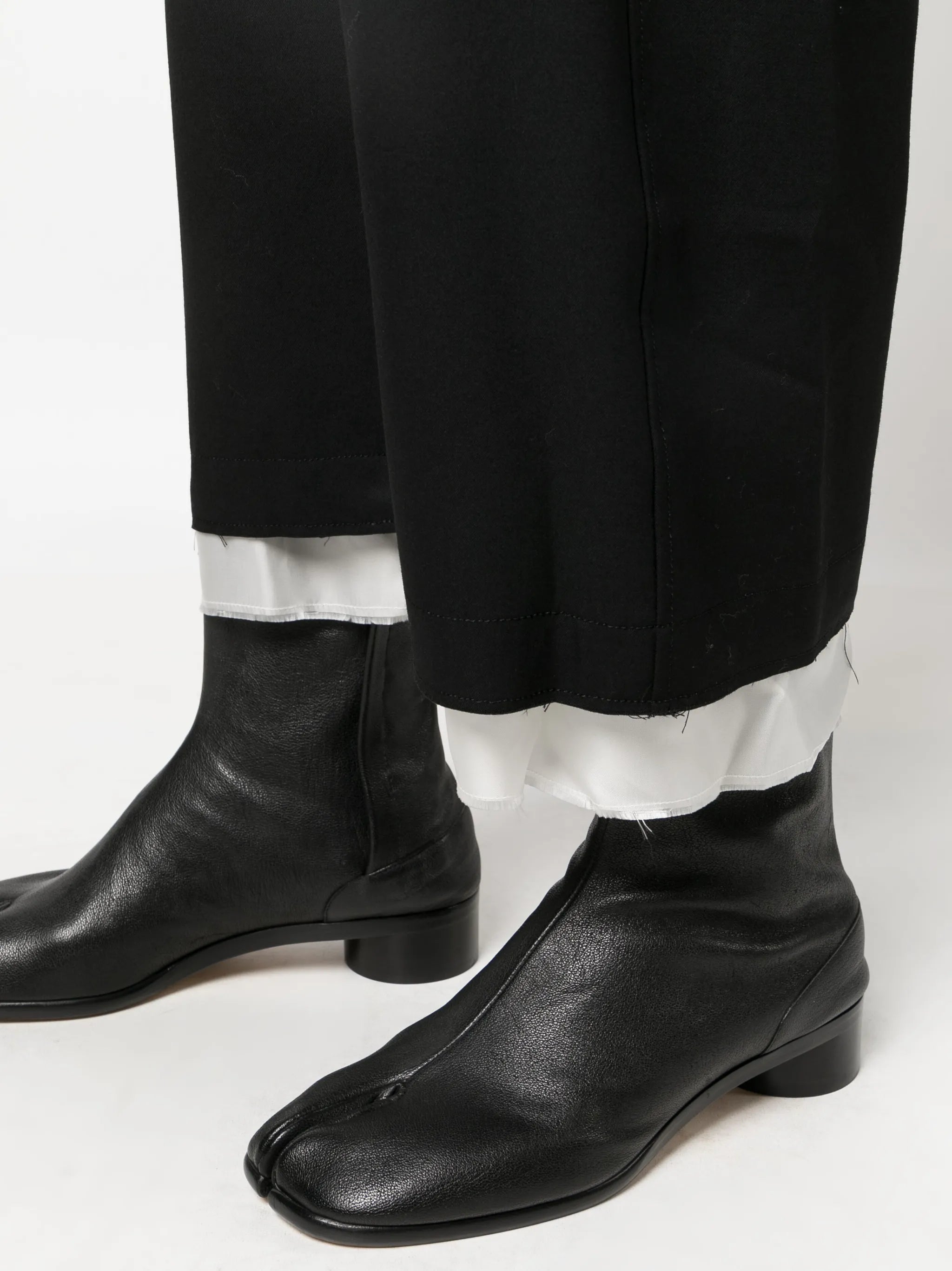 layered box-pleat cropped trousers