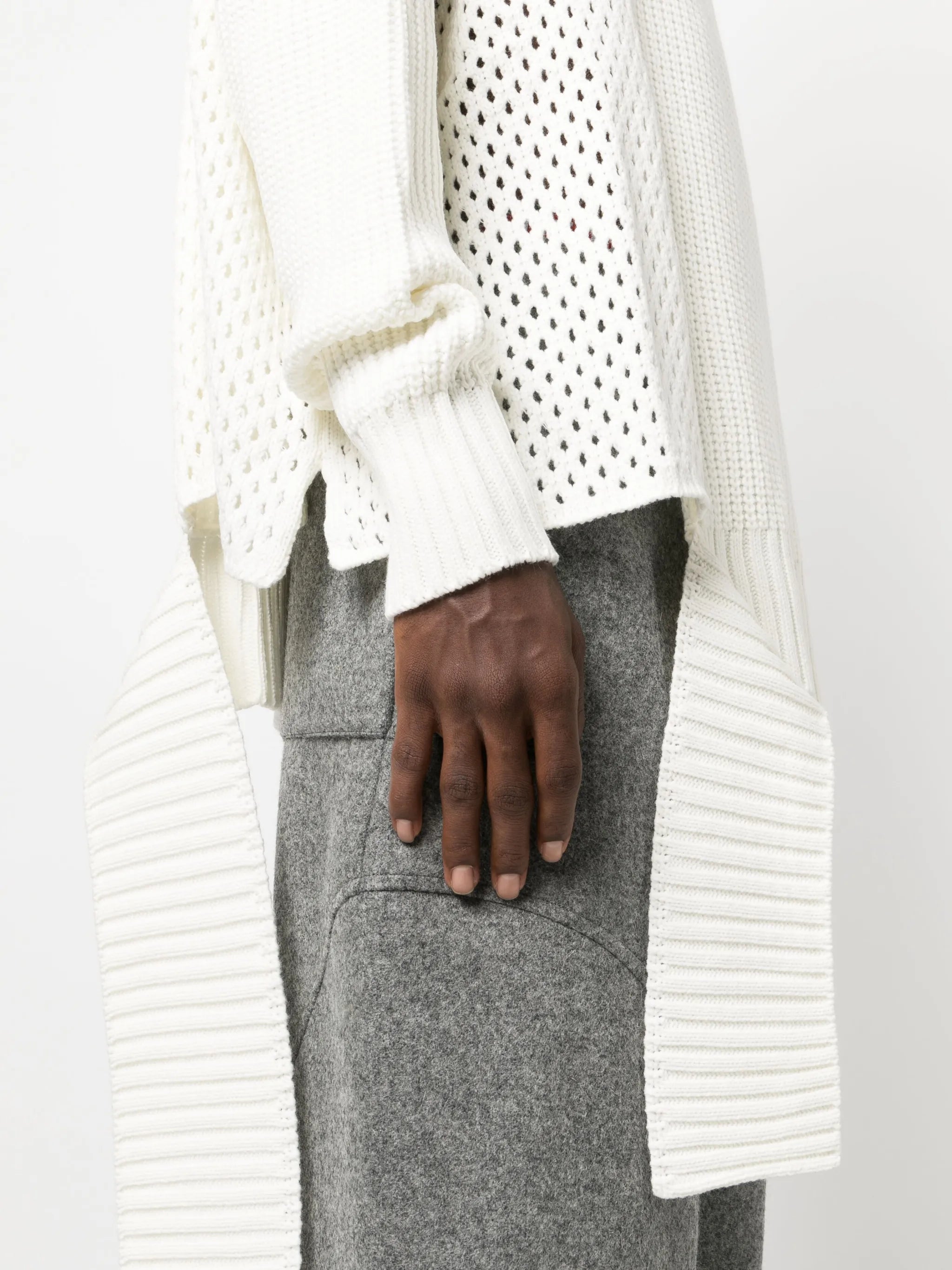 asymmetric-hem ribbed knit jumper
