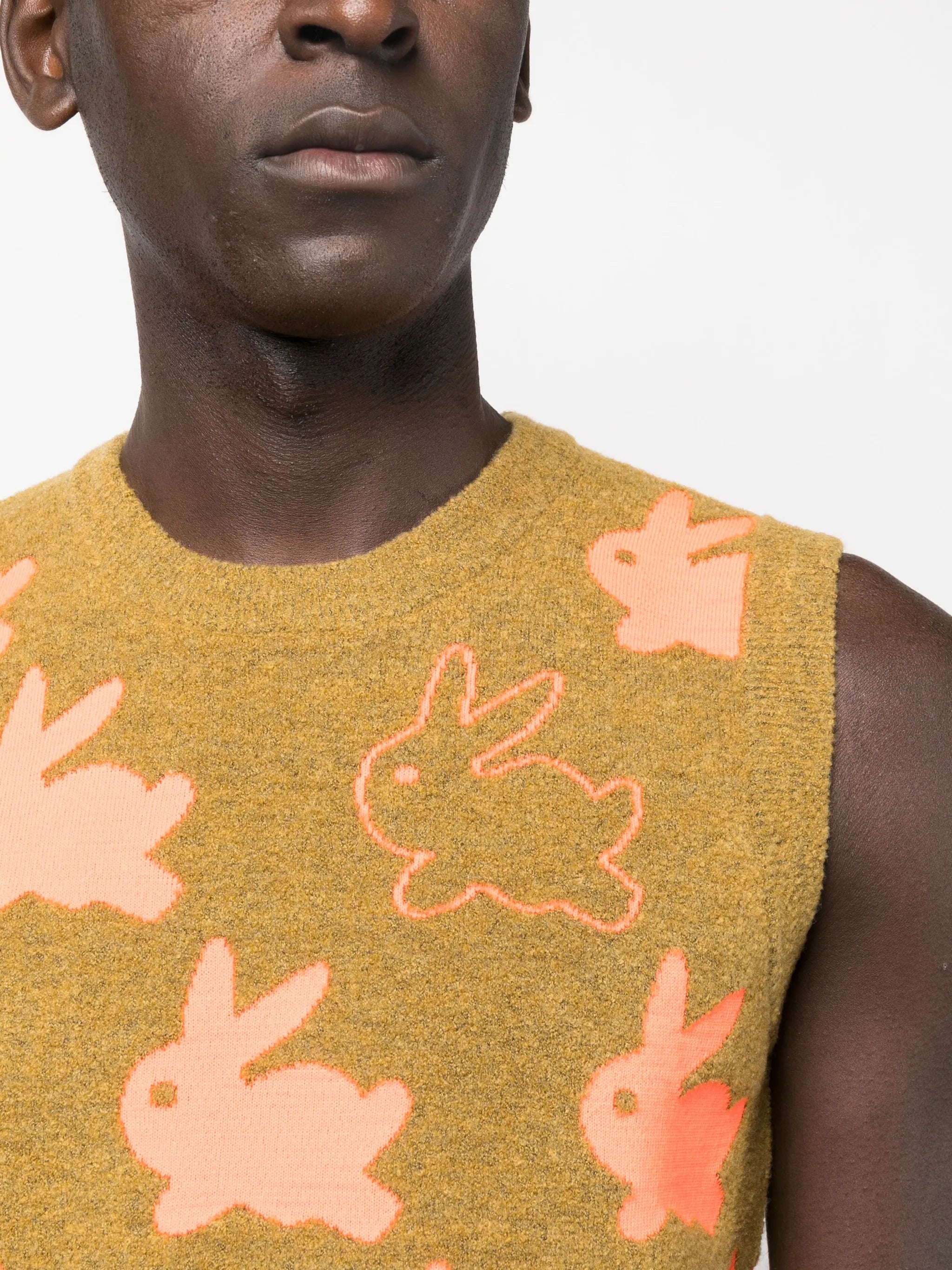 bunny-jacquard knit vest
