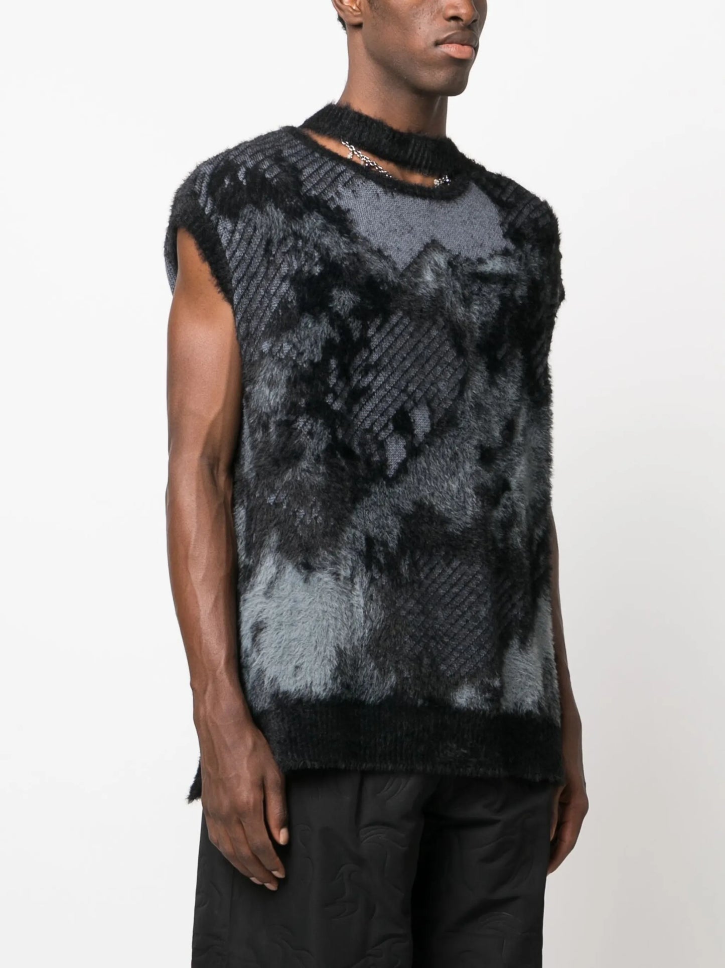patterned jacquard sleeveless jumper