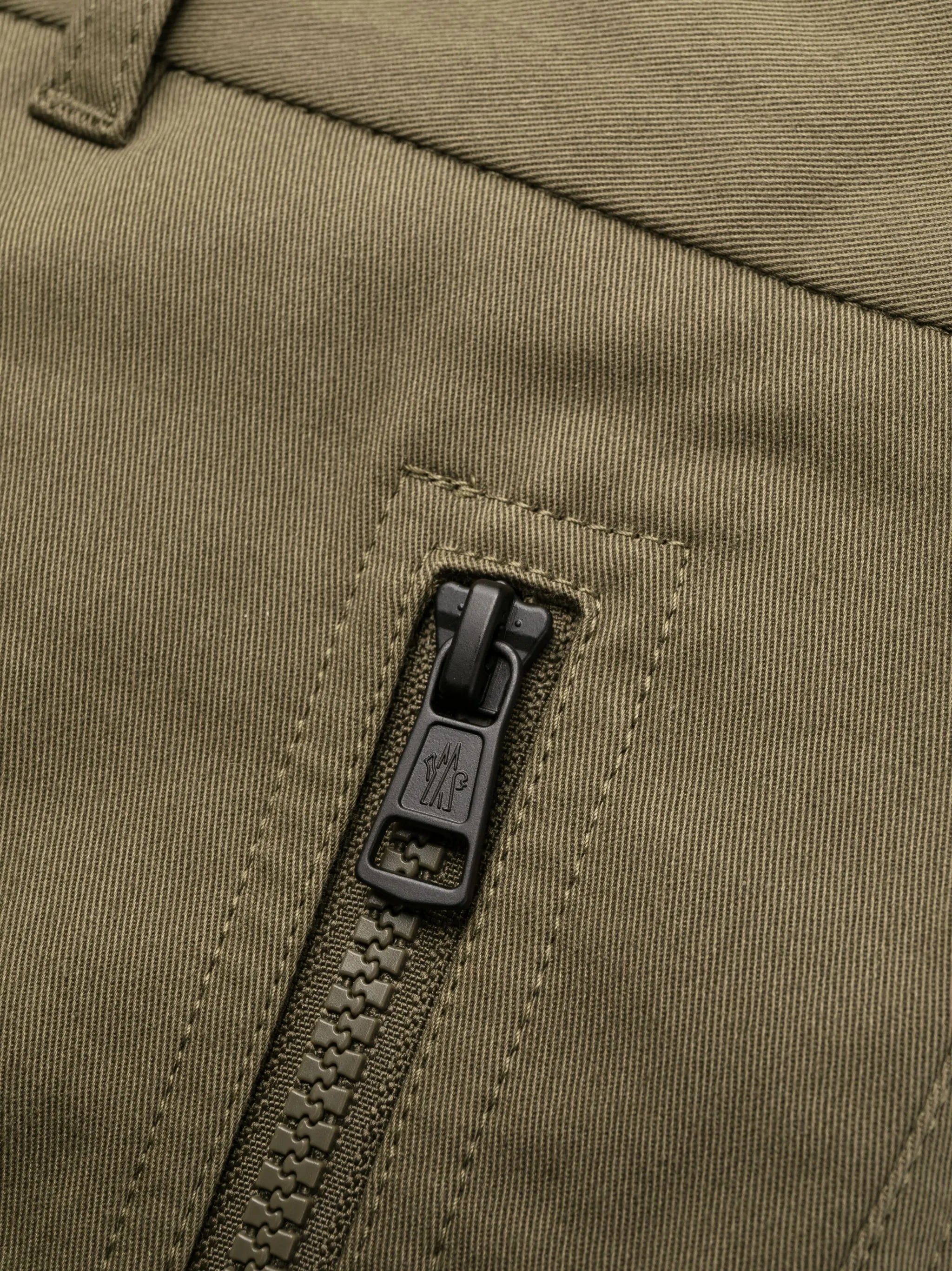 logo-patch twill tapered-leg trousers