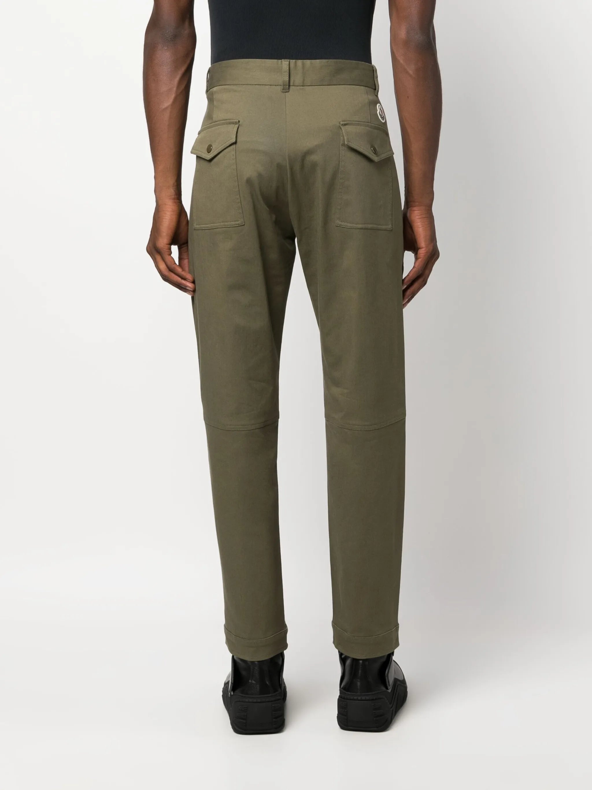 logo-patch twill tapered-leg trousers