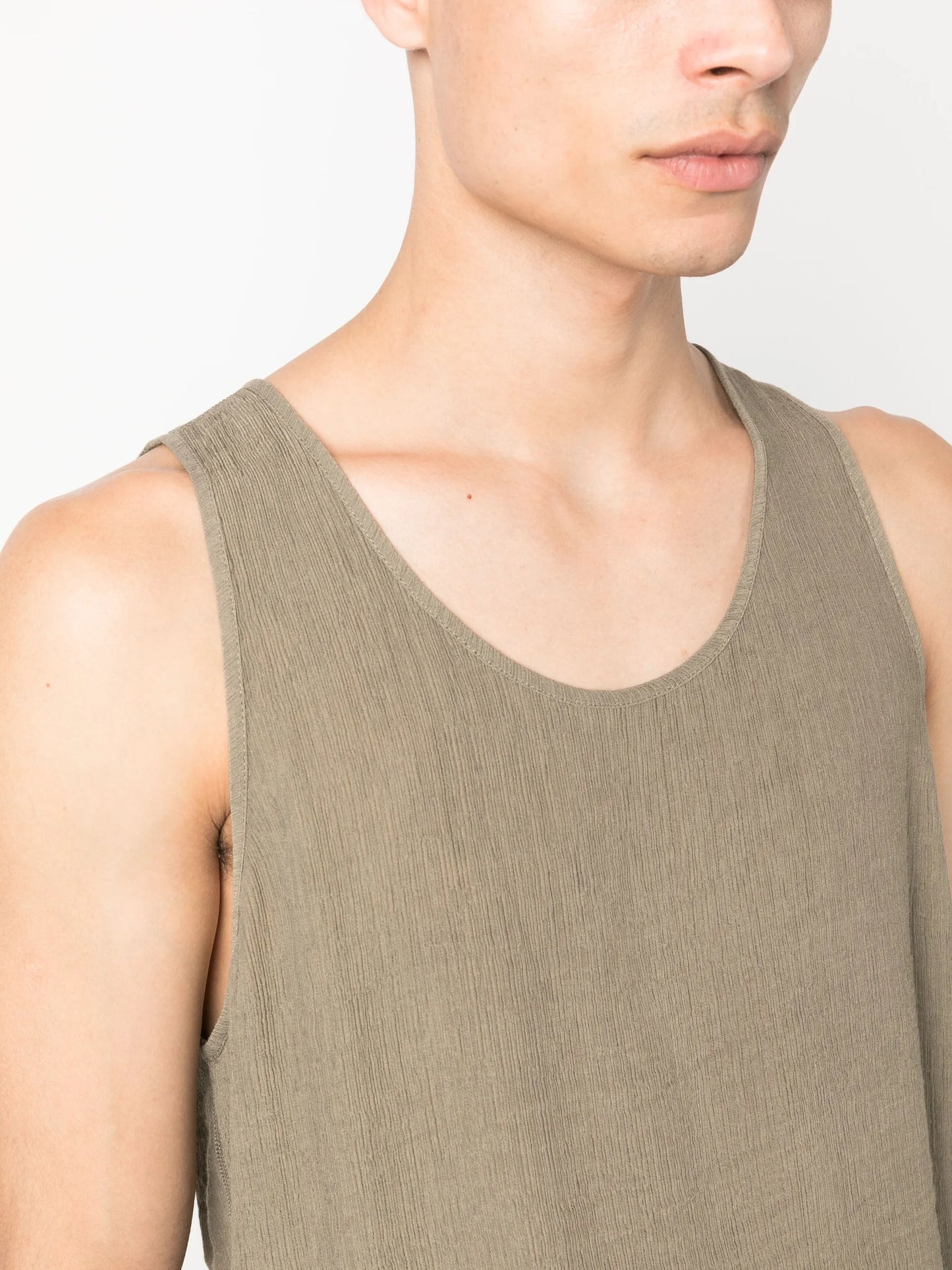 crinkled tank top