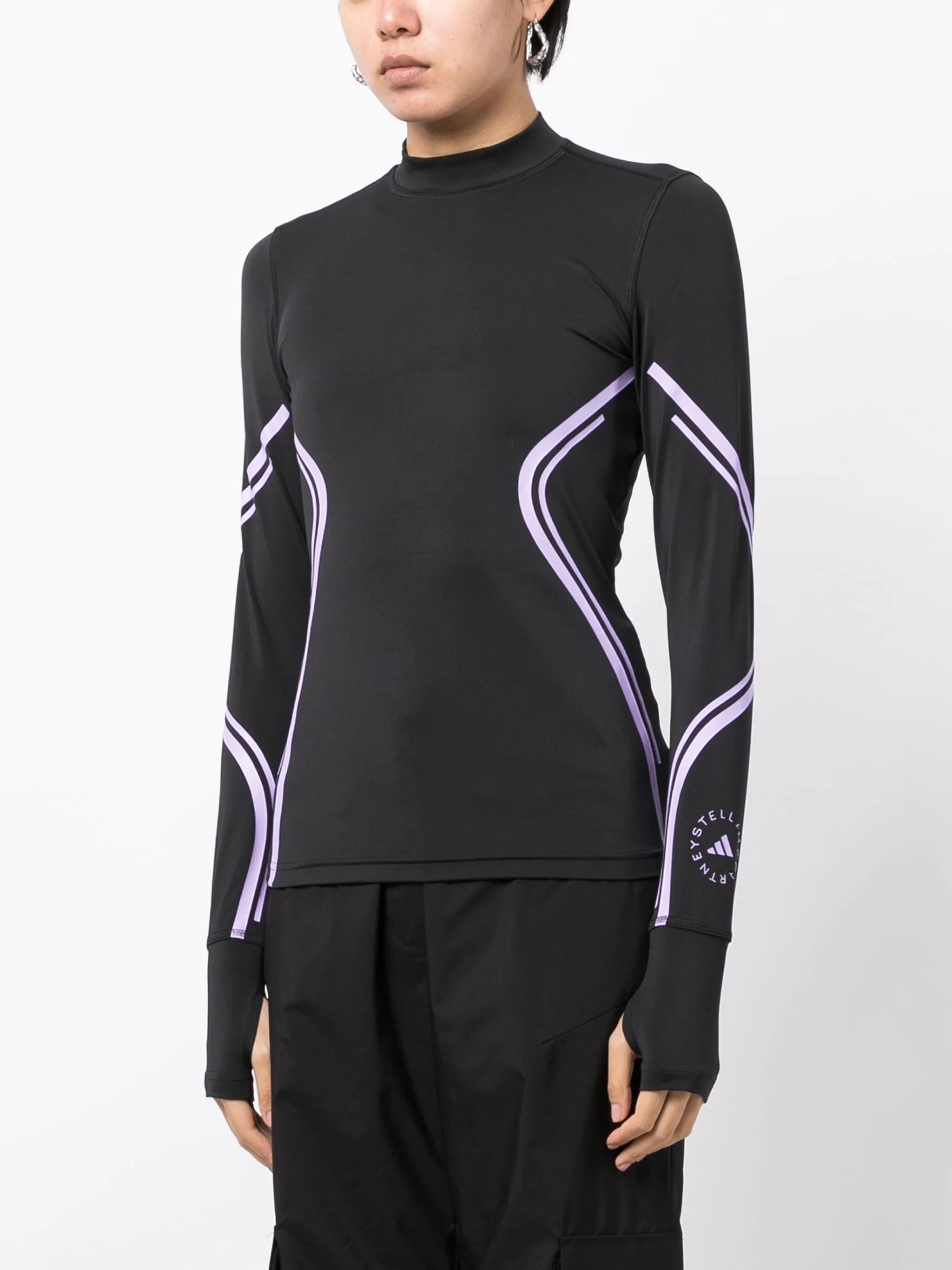TruePace high-neck top