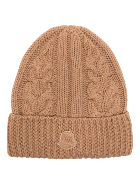 cable-knit cashmere beanie