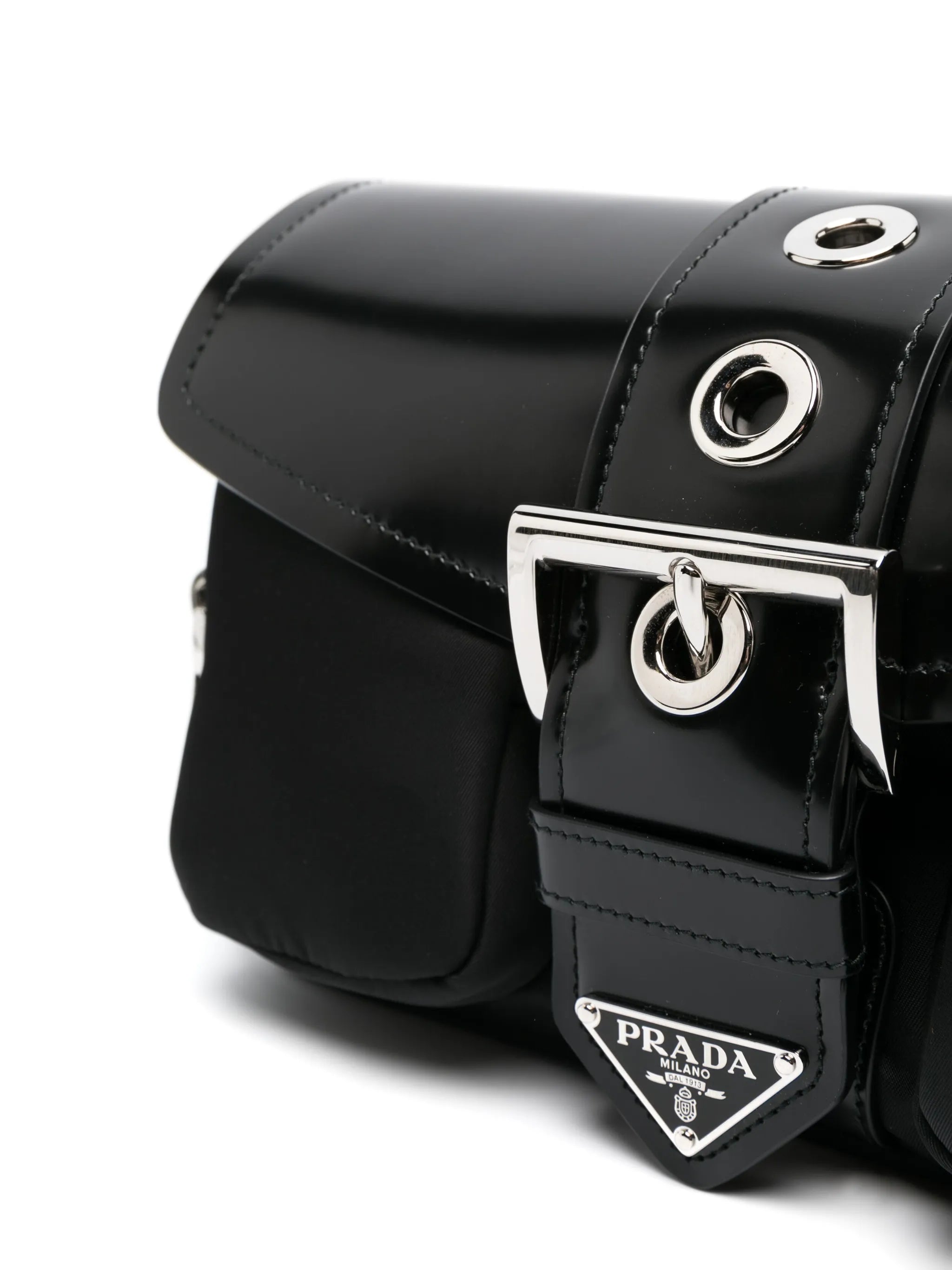 small Pocket shoulder bag