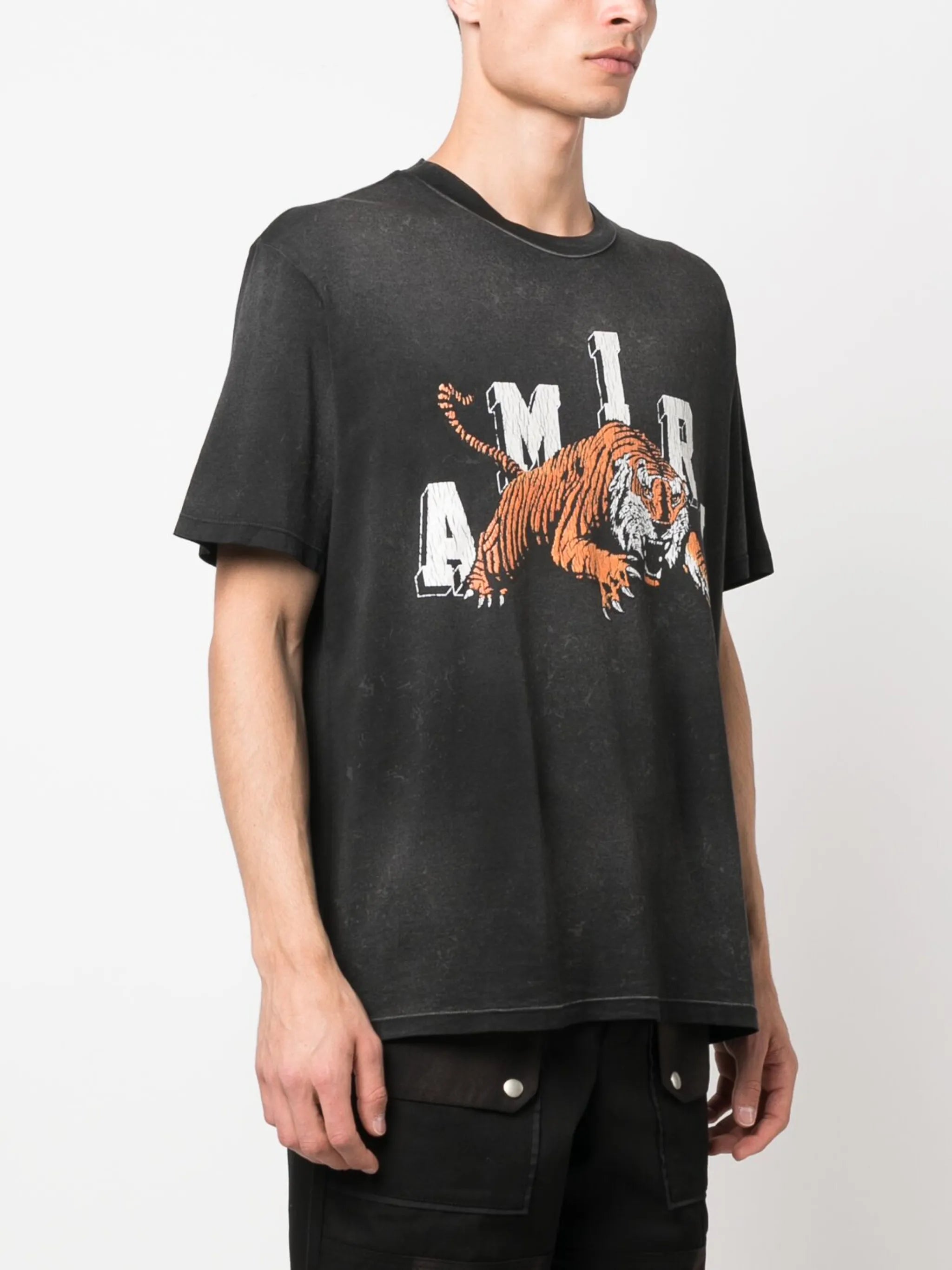 tiger-graphic T-shirt