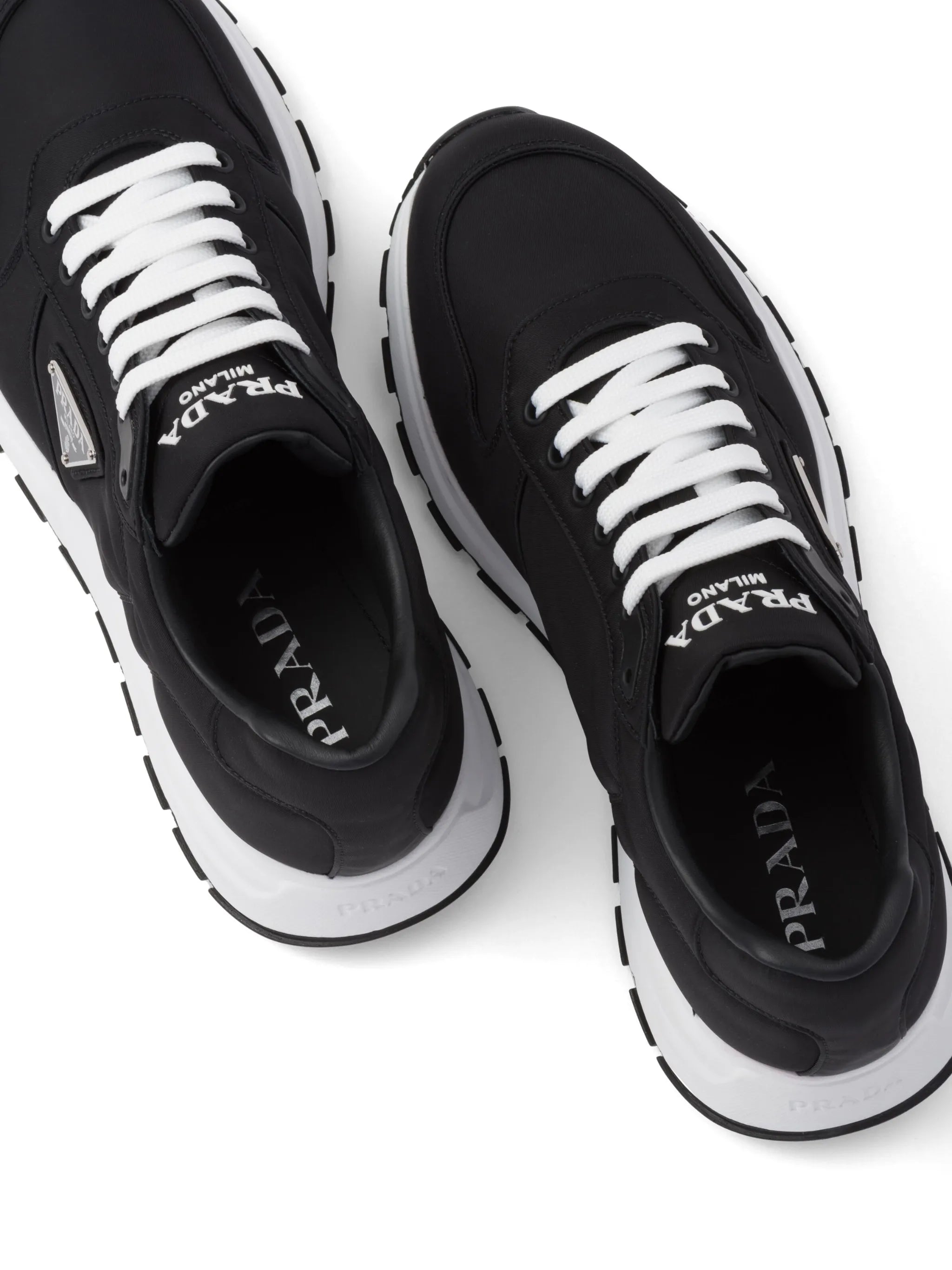 triangle-logo Re-Nylon sneakers