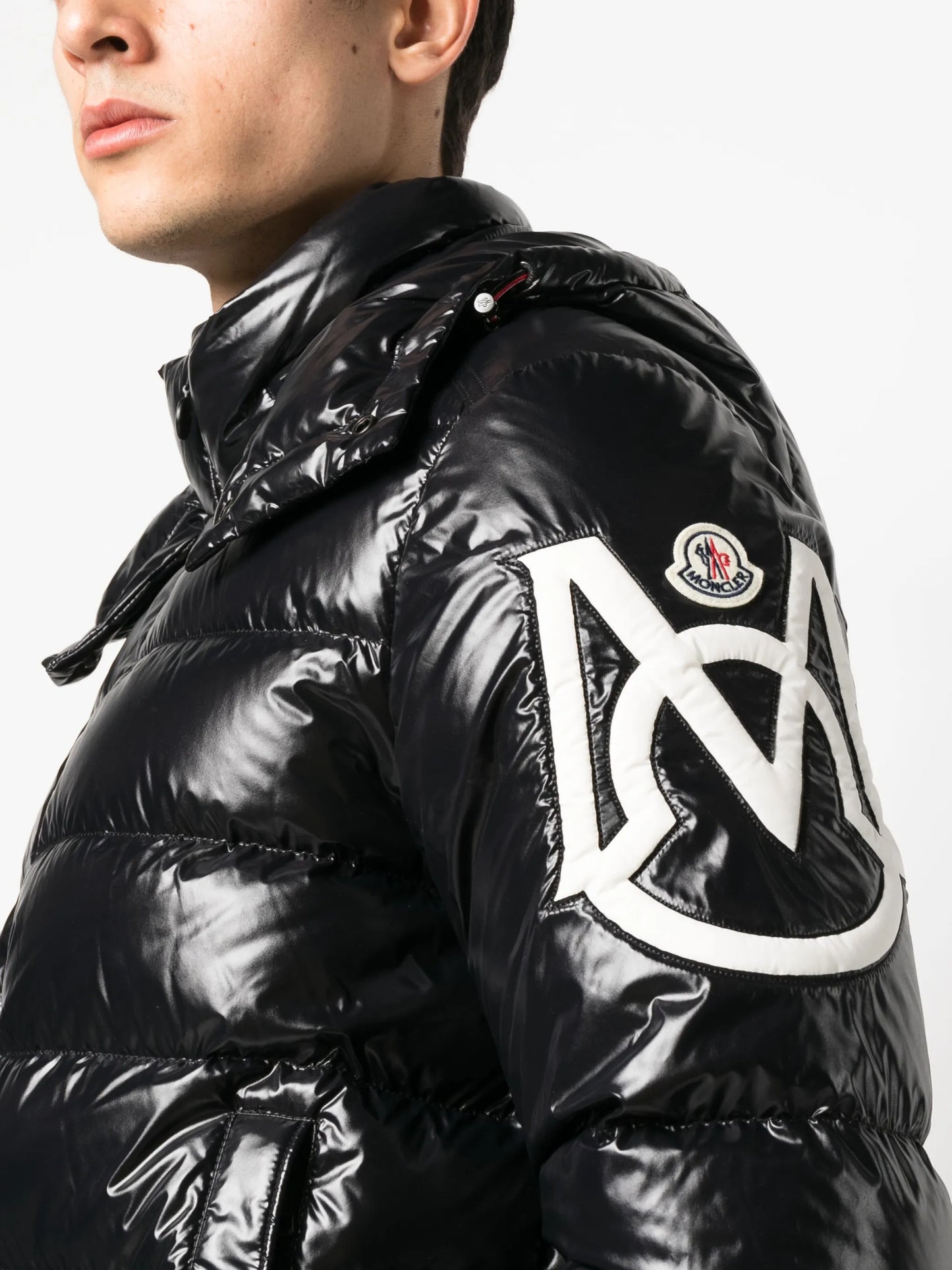 logo-patch hooded down jacket