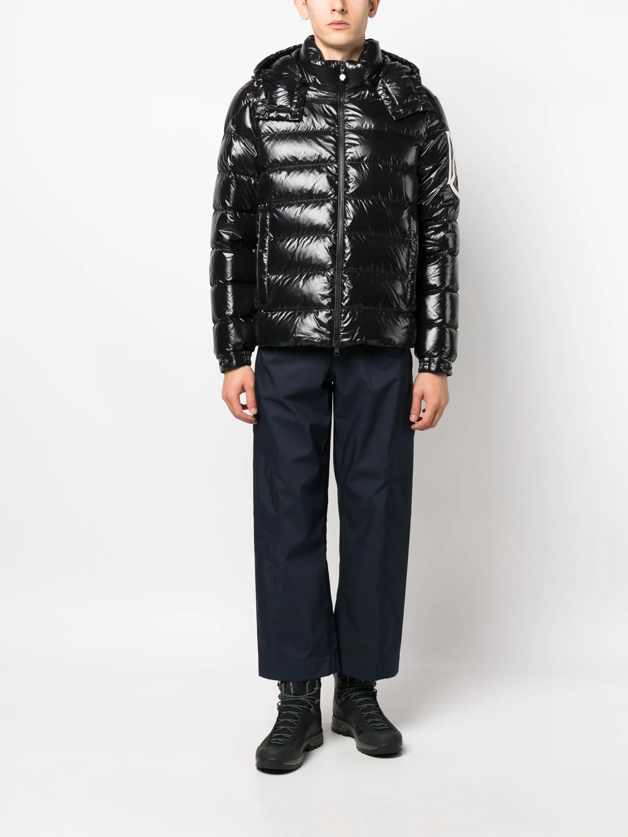 logo-patch hooded down jacket