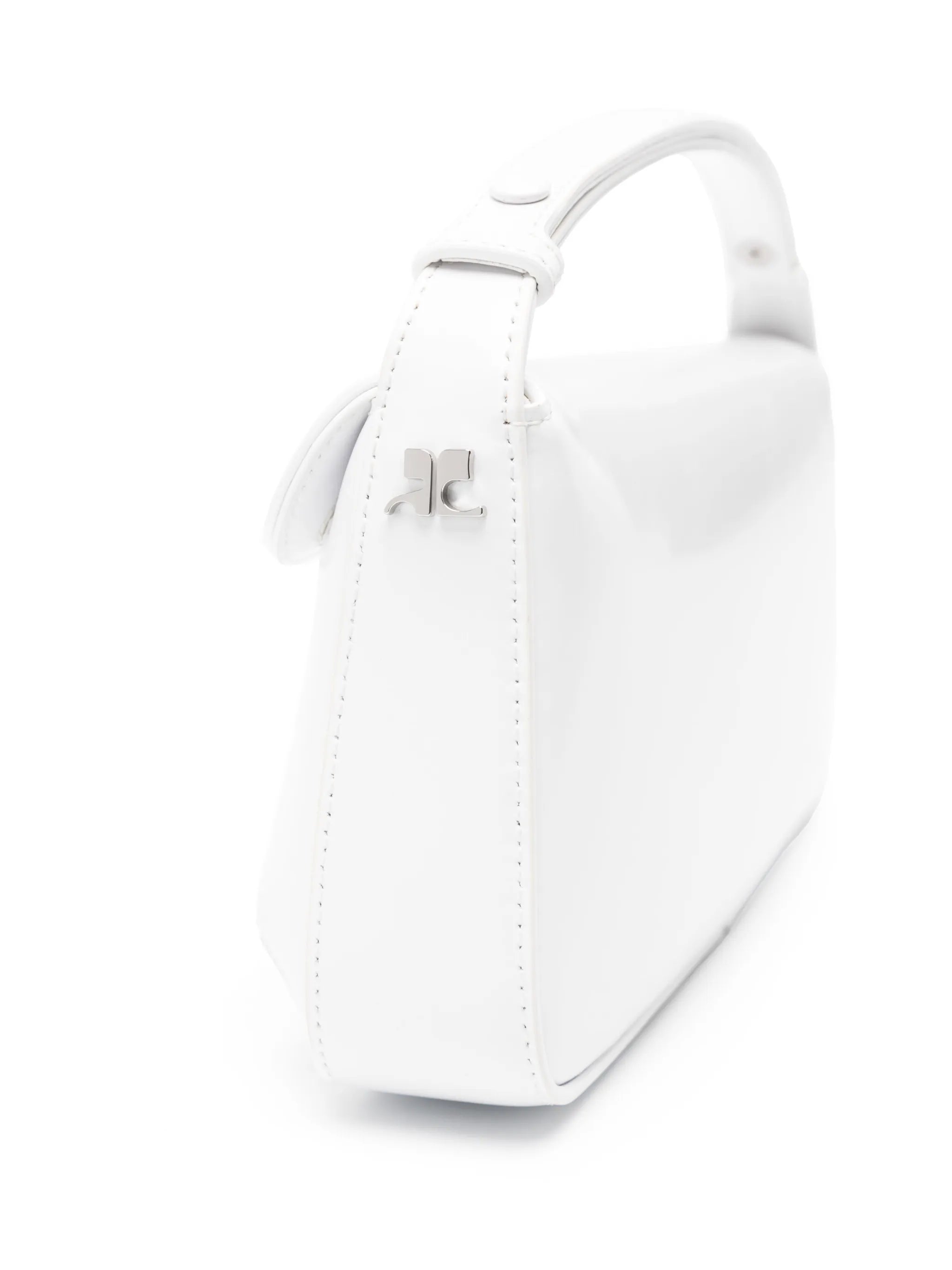 Sleek leather shoulder bag
