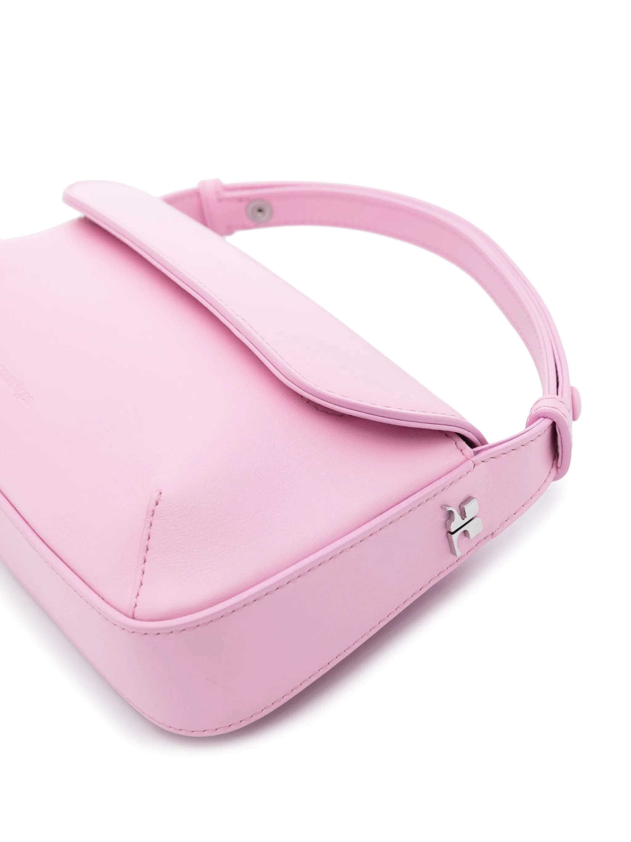 Sleek leather shoulder bag