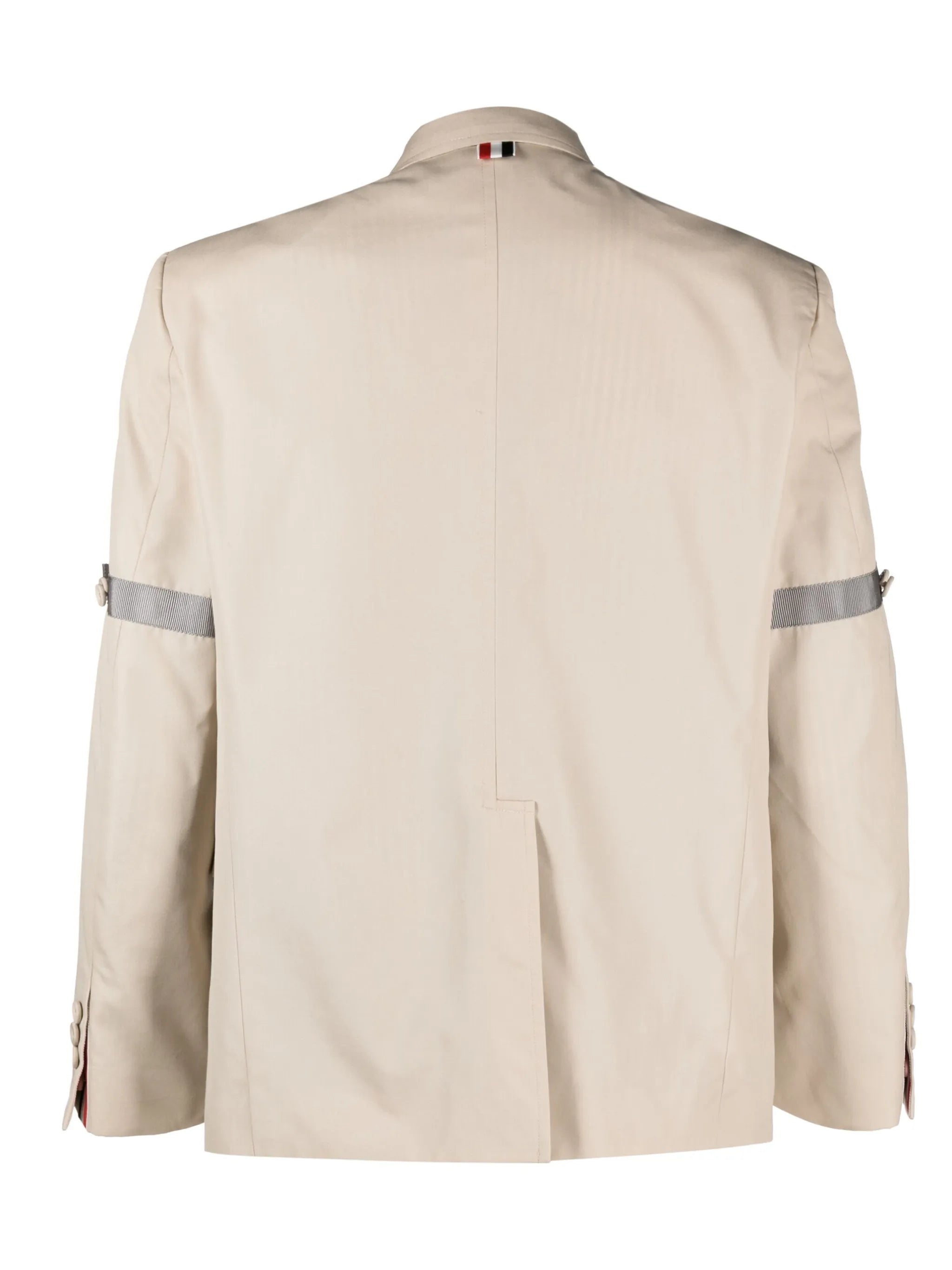 single-breasted button-fastening jacket