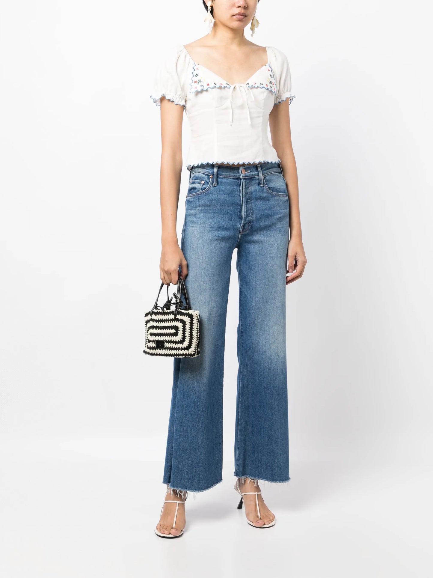 Didi floral-embroidery scalloped blouse