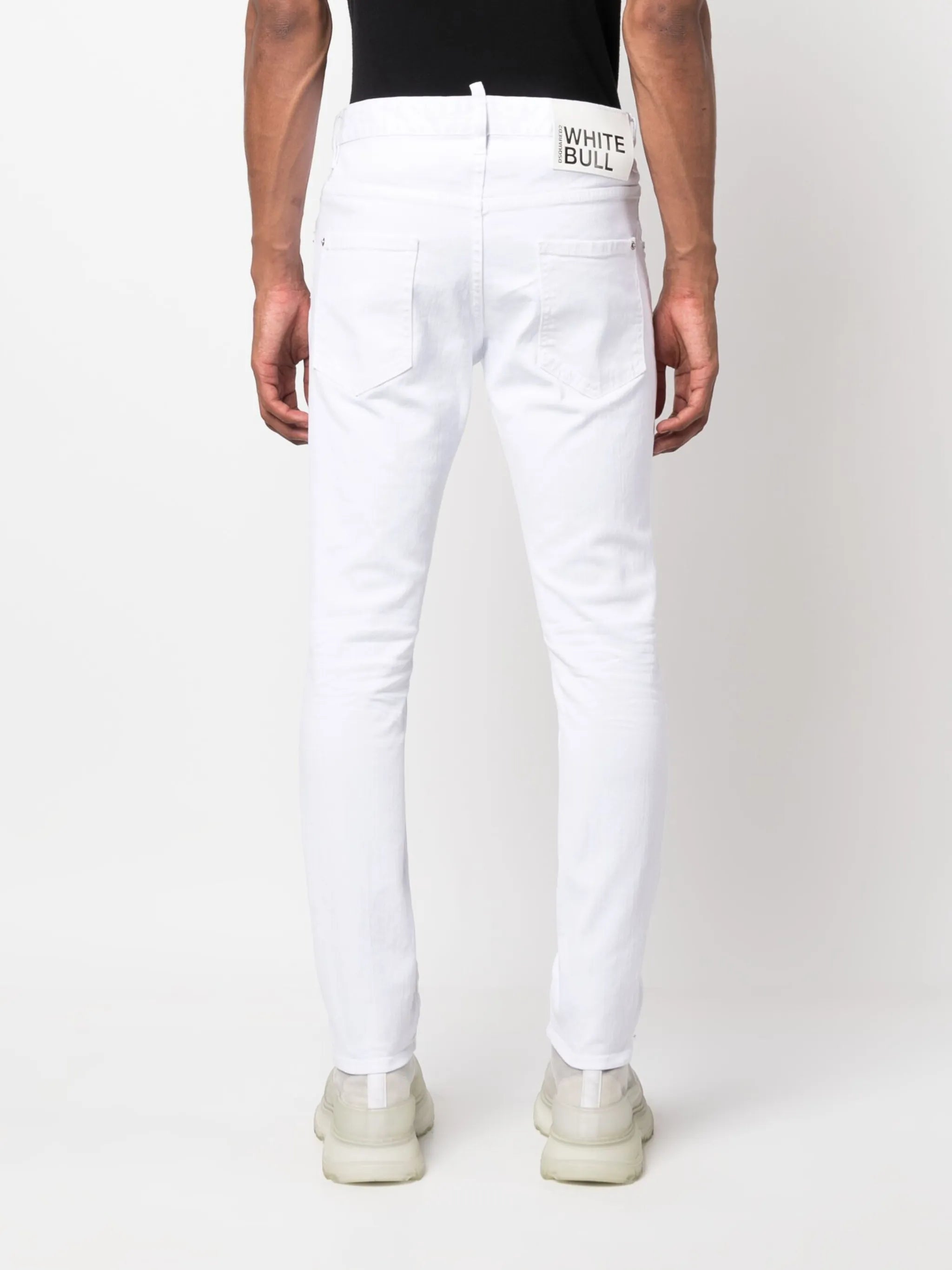 mid-rise straight-leg jeans