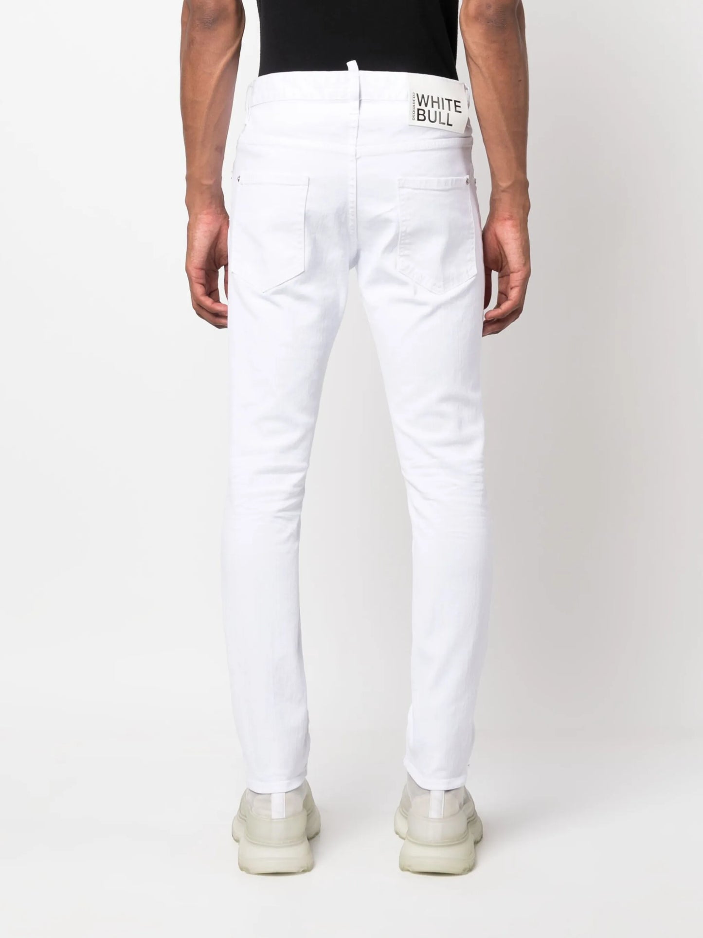 mid-rise straight-leg jeans